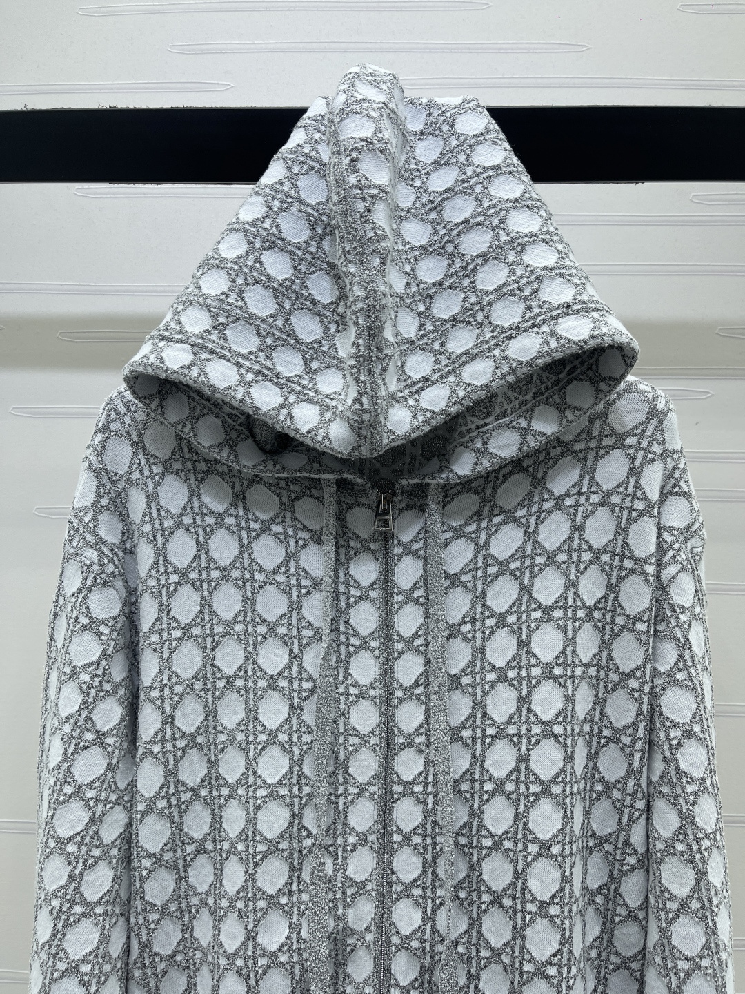 디올 여성 가디건 132064 Dior Cardigan 썸네일 이미지