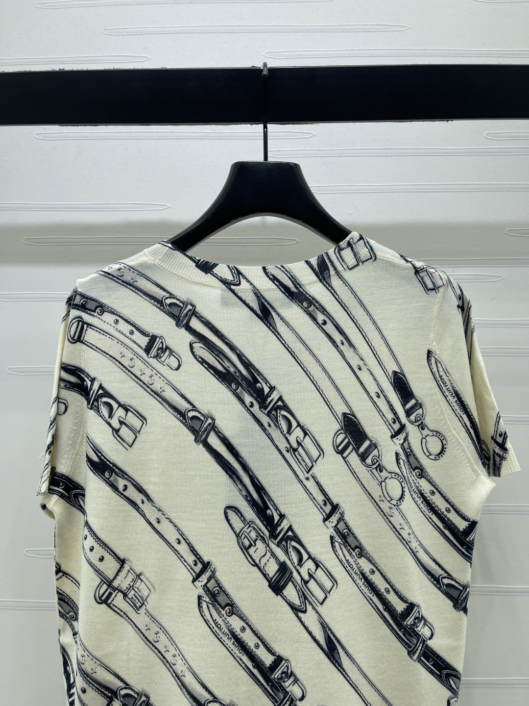 루이비통 여성 반팔 132049 Louis Vuitton T Shirt 썸네일 이미지