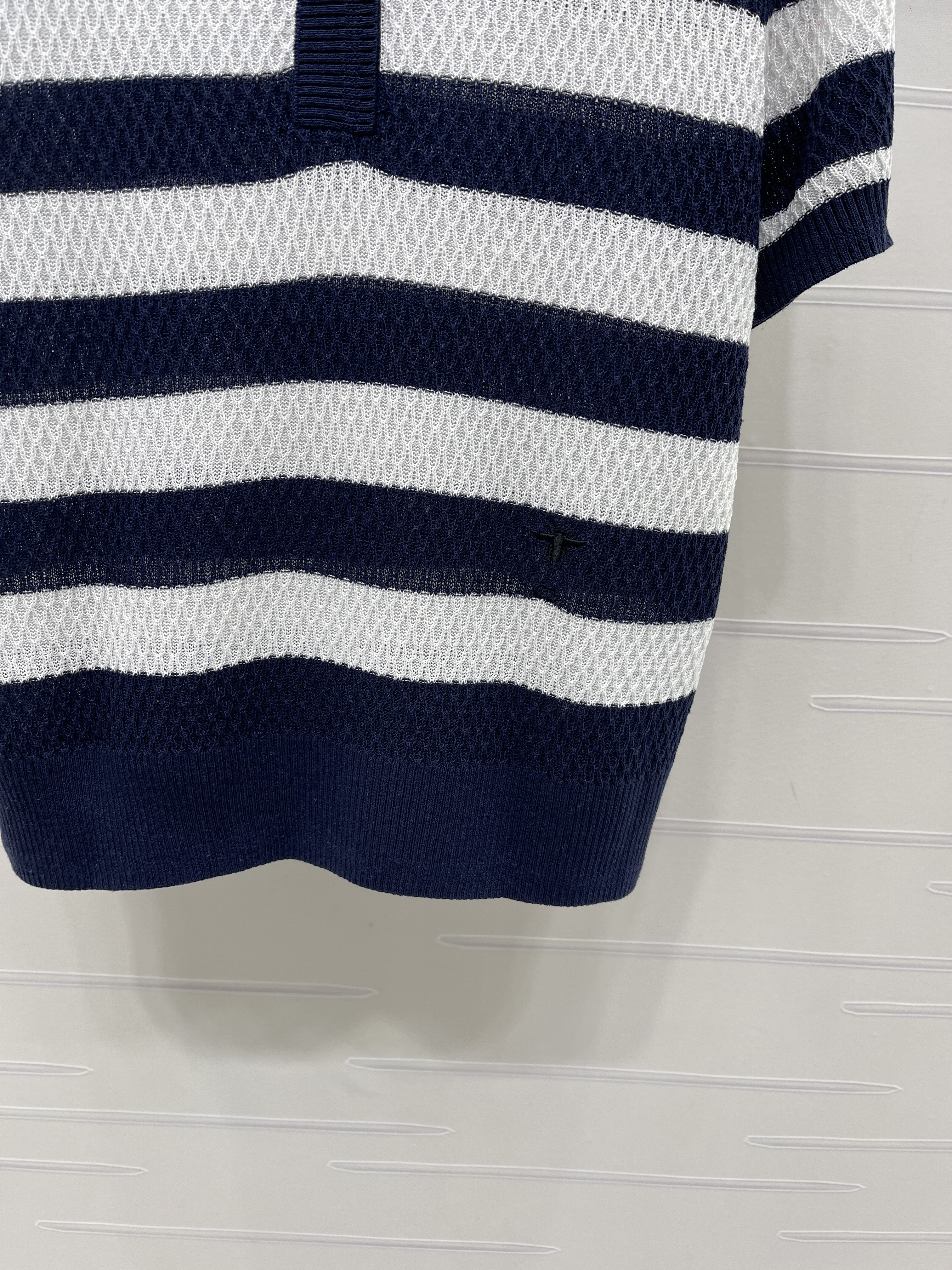 디올 여성 반팔 131630 Dior T Shirt 썸네일 이미지