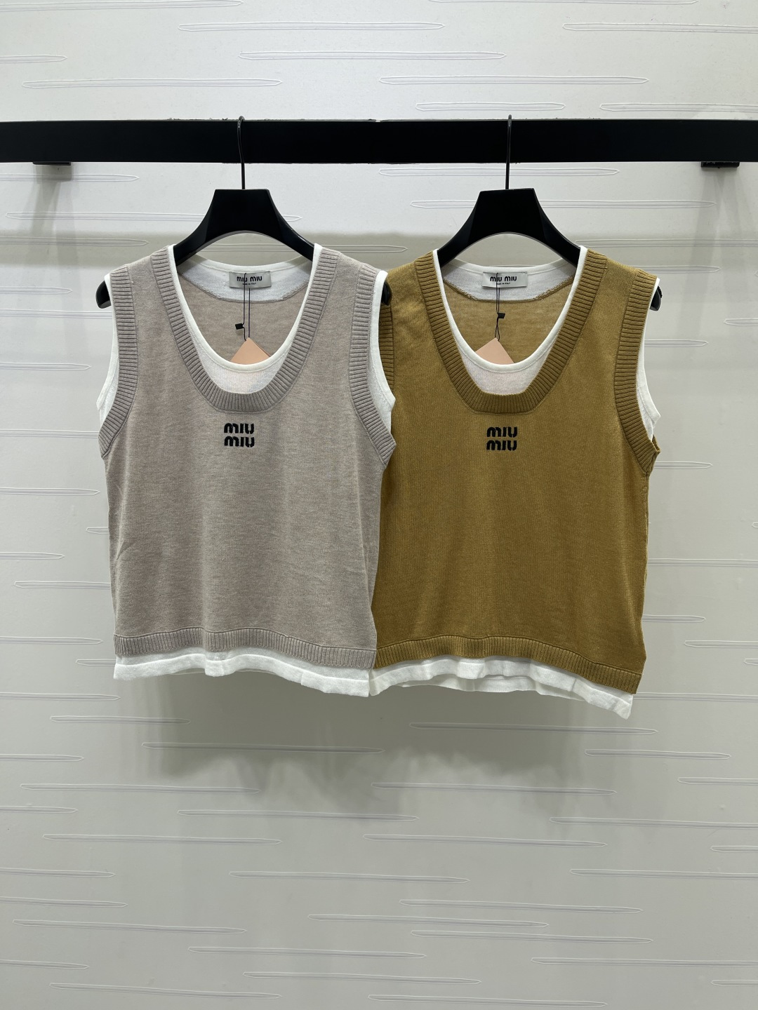 미우미우 여성 반팔 131637 Miu Miu T Shirt