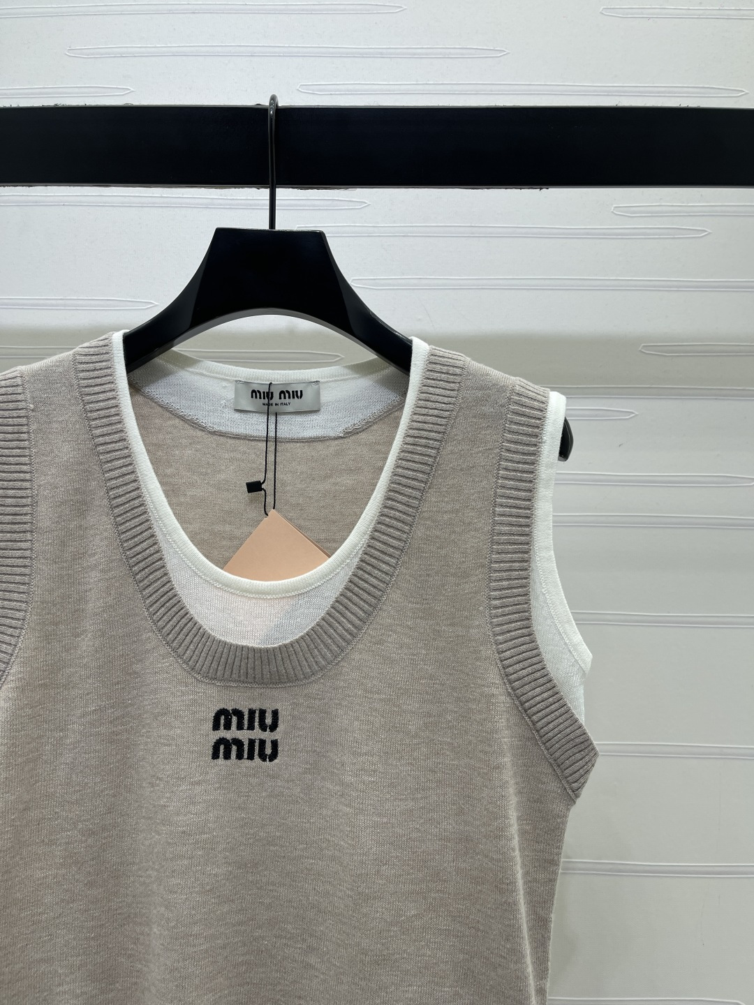 미우미우 여성 반팔 131637 Miu Miu T Shirt 썸네일 이미지
