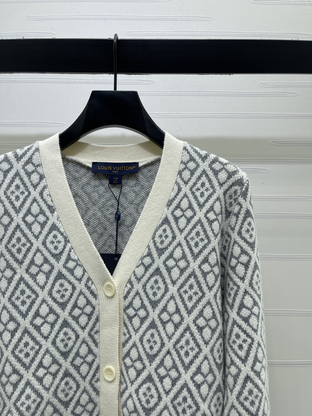 LOUIS VUITTON Collarless Jacquard Cardigan