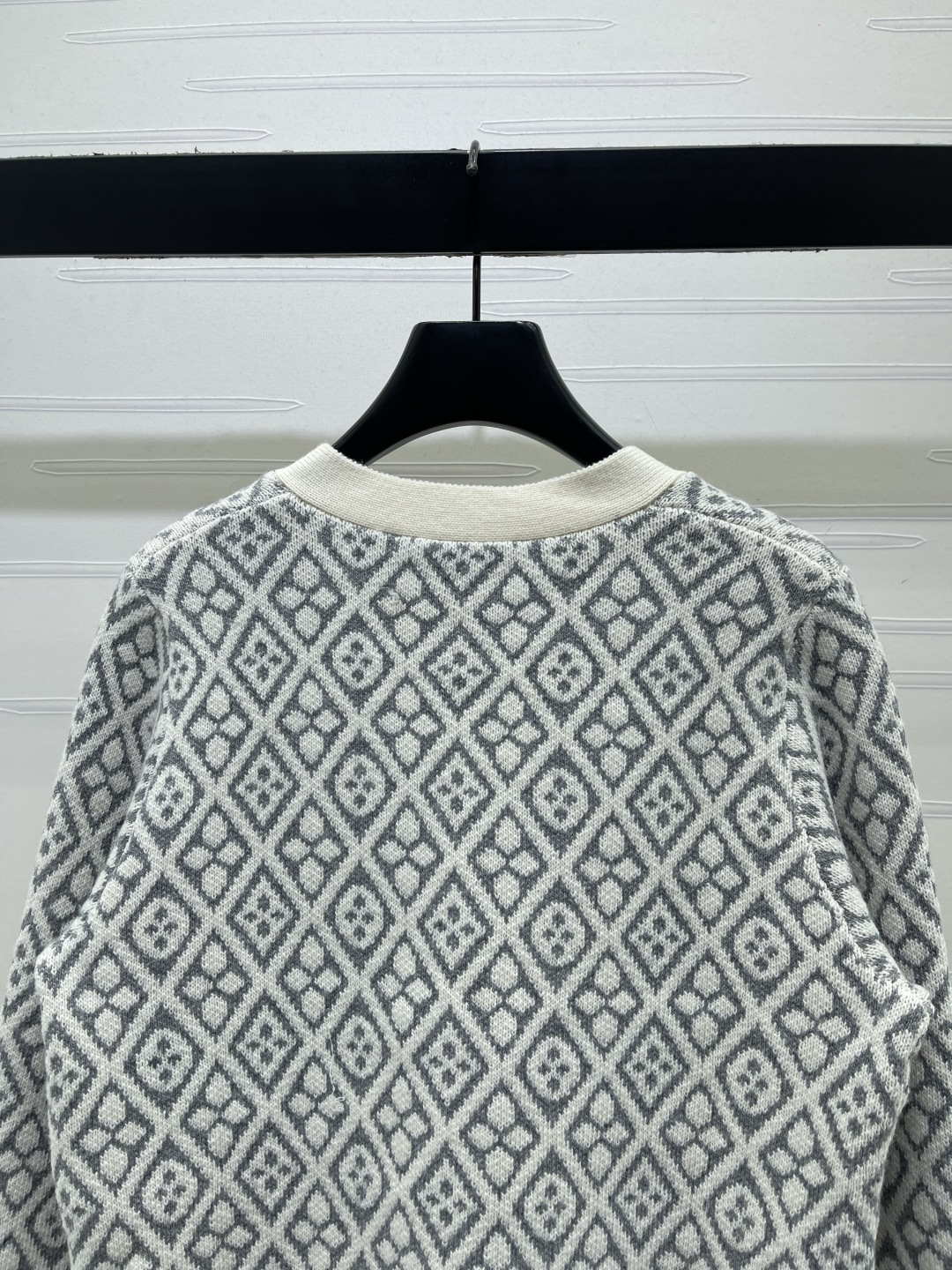 LOUIS VUITTON Collarless Jacquard Cardigan