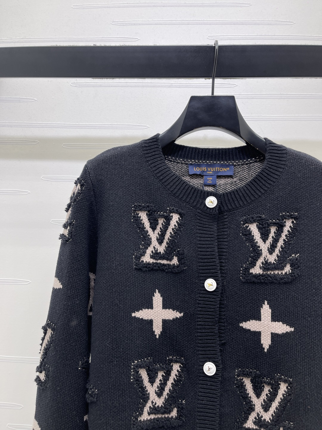 루이비통 여성 가디건 143083 Louis Vuitton Cardigan 상세 이미지 3