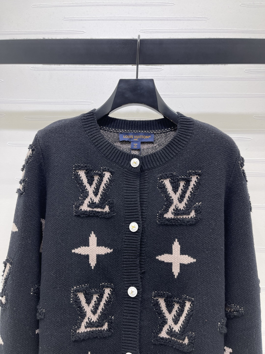 루이비통 여성 가디건 143083 Louis Vuitton Cardigan 상세 이미지 4