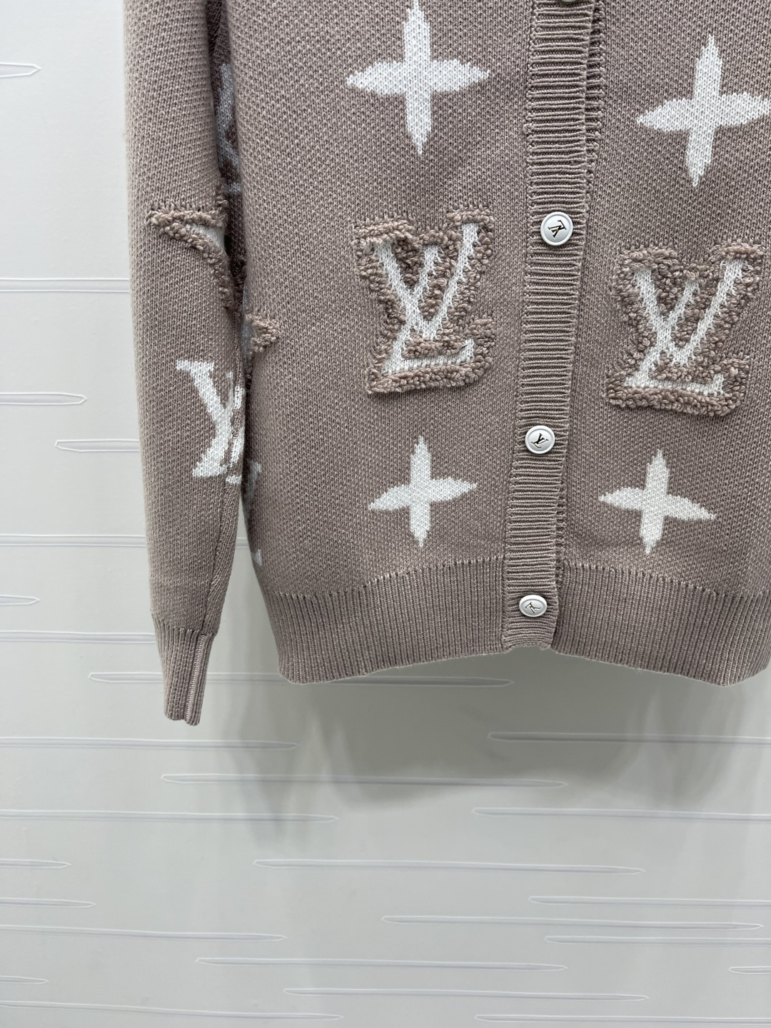 루이비통 여성 가디건 143084 Louis Vuitton Cardigan 상세 이미지 5