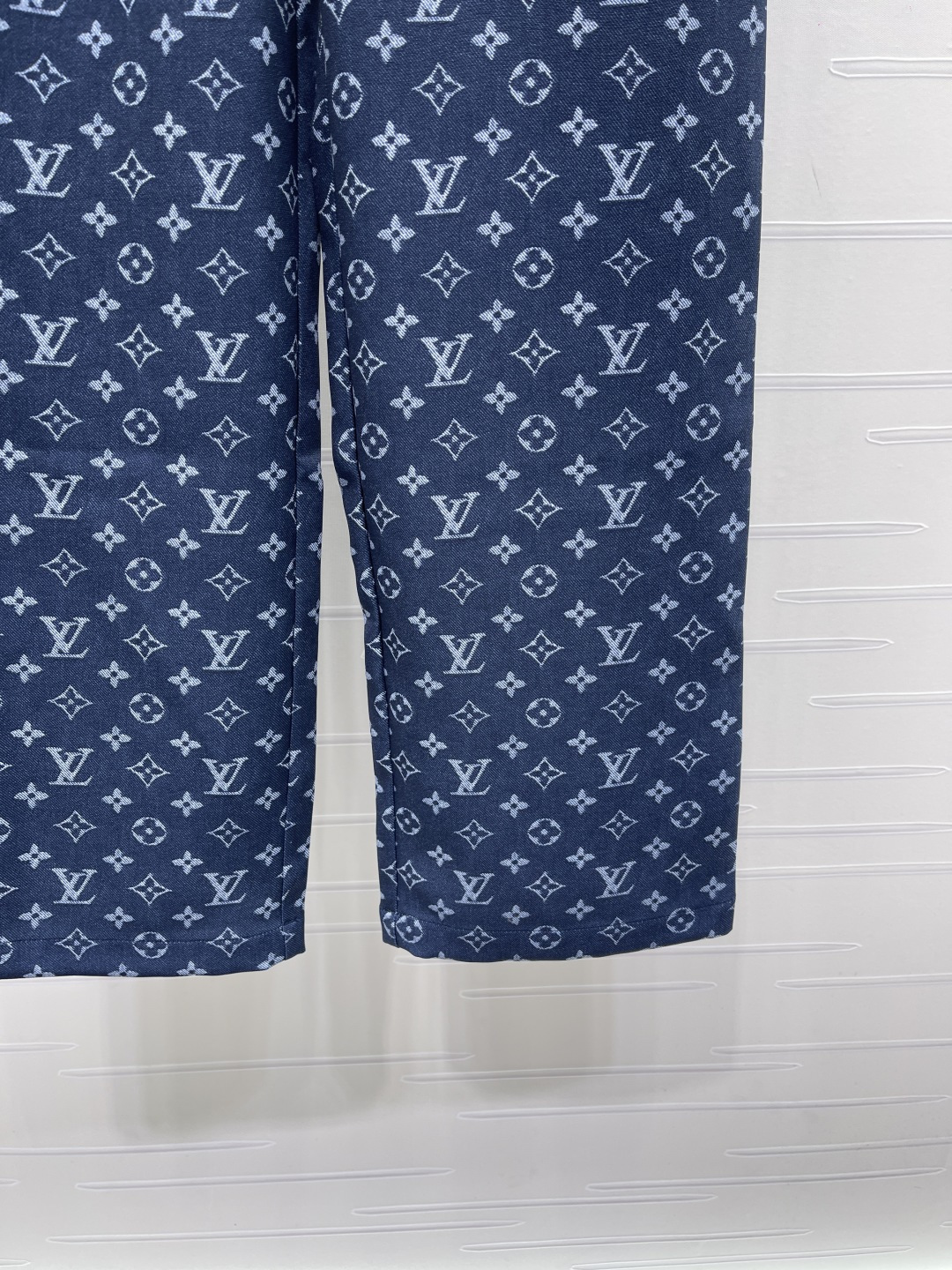 louis vuitton monogram drawstring pants