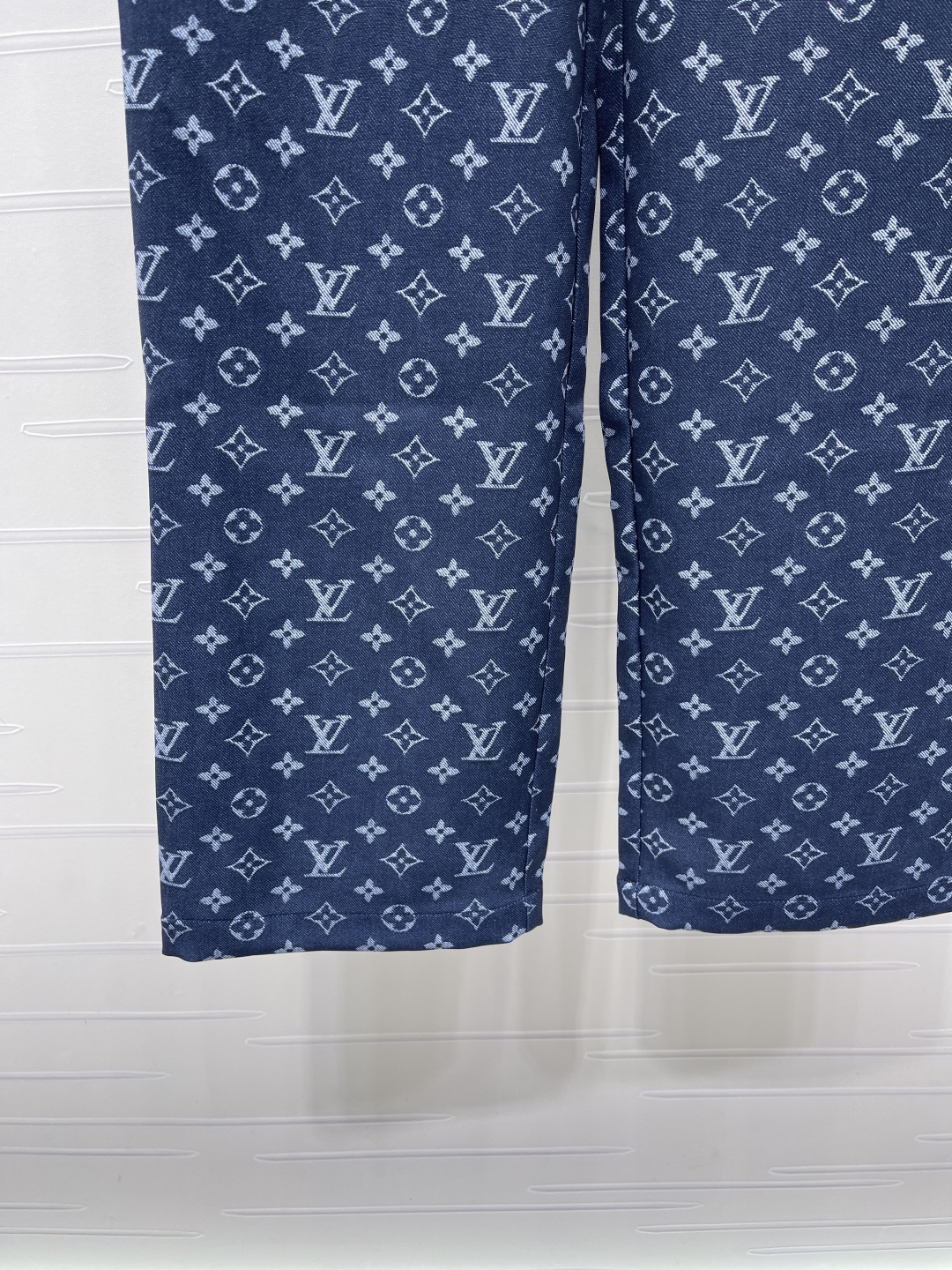 louis vuitton monogram drawstring pants