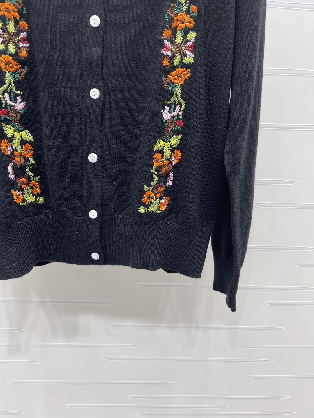 샤넬 여성 가디건 155600 Chanel Cardigan 상세 이미지 6