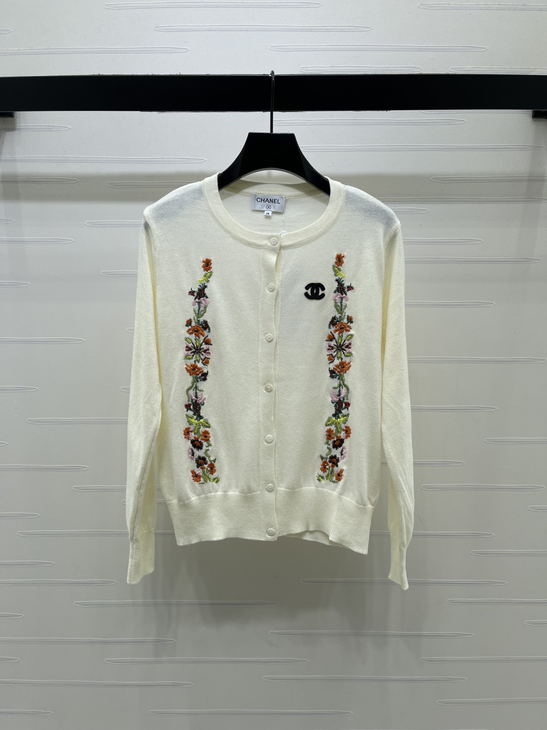 샤넬 여성 가디건 155601 Chanel Cardigan 상세 이미지 2