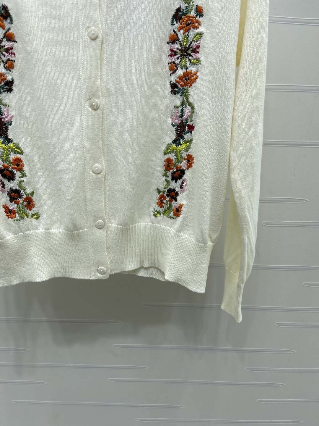 샤넬 여성 가디건 155601 Chanel Cardigan 상세 이미지 6