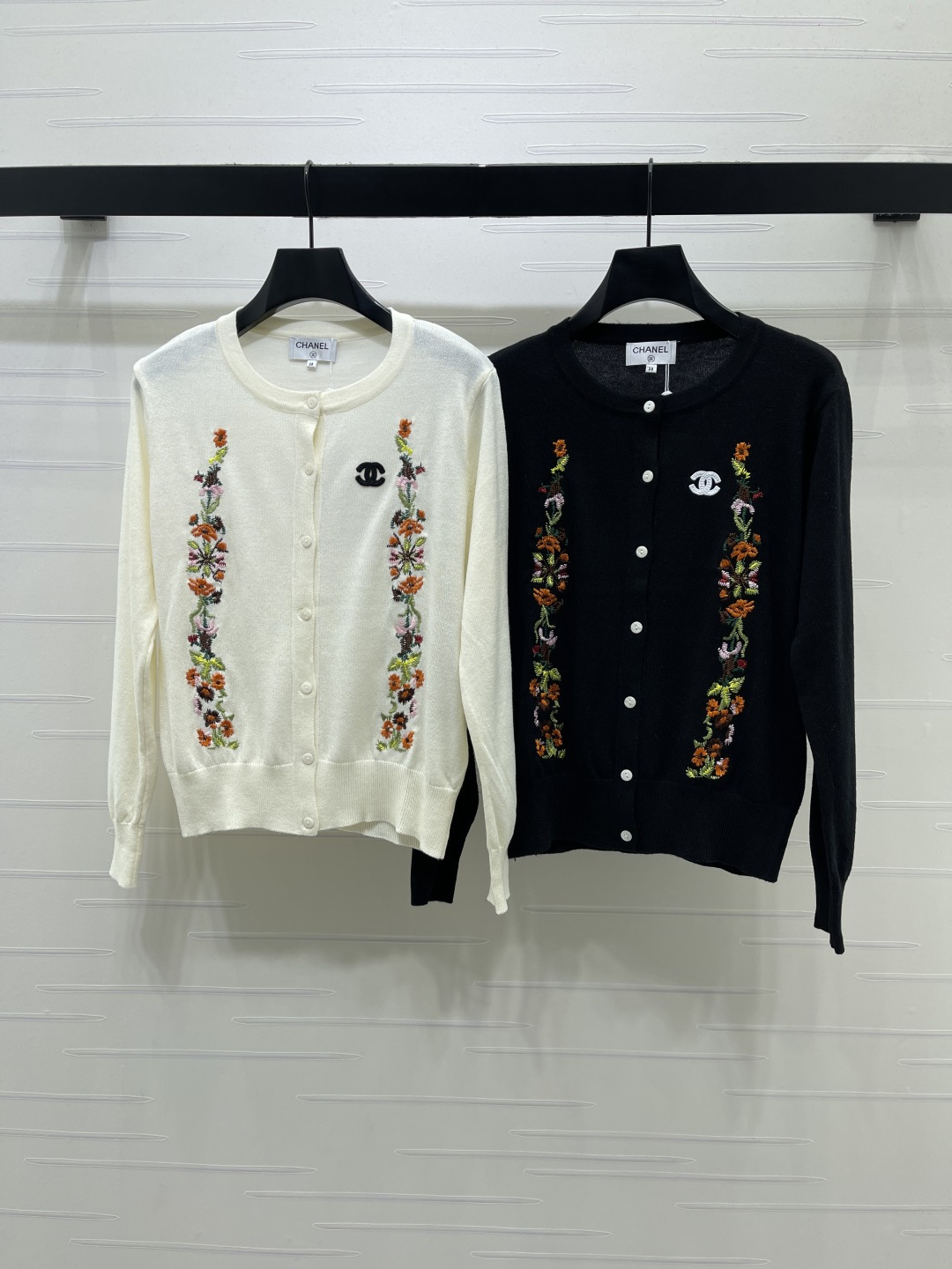 샤넬 여성 가디건 155601 Chanel Cardigan