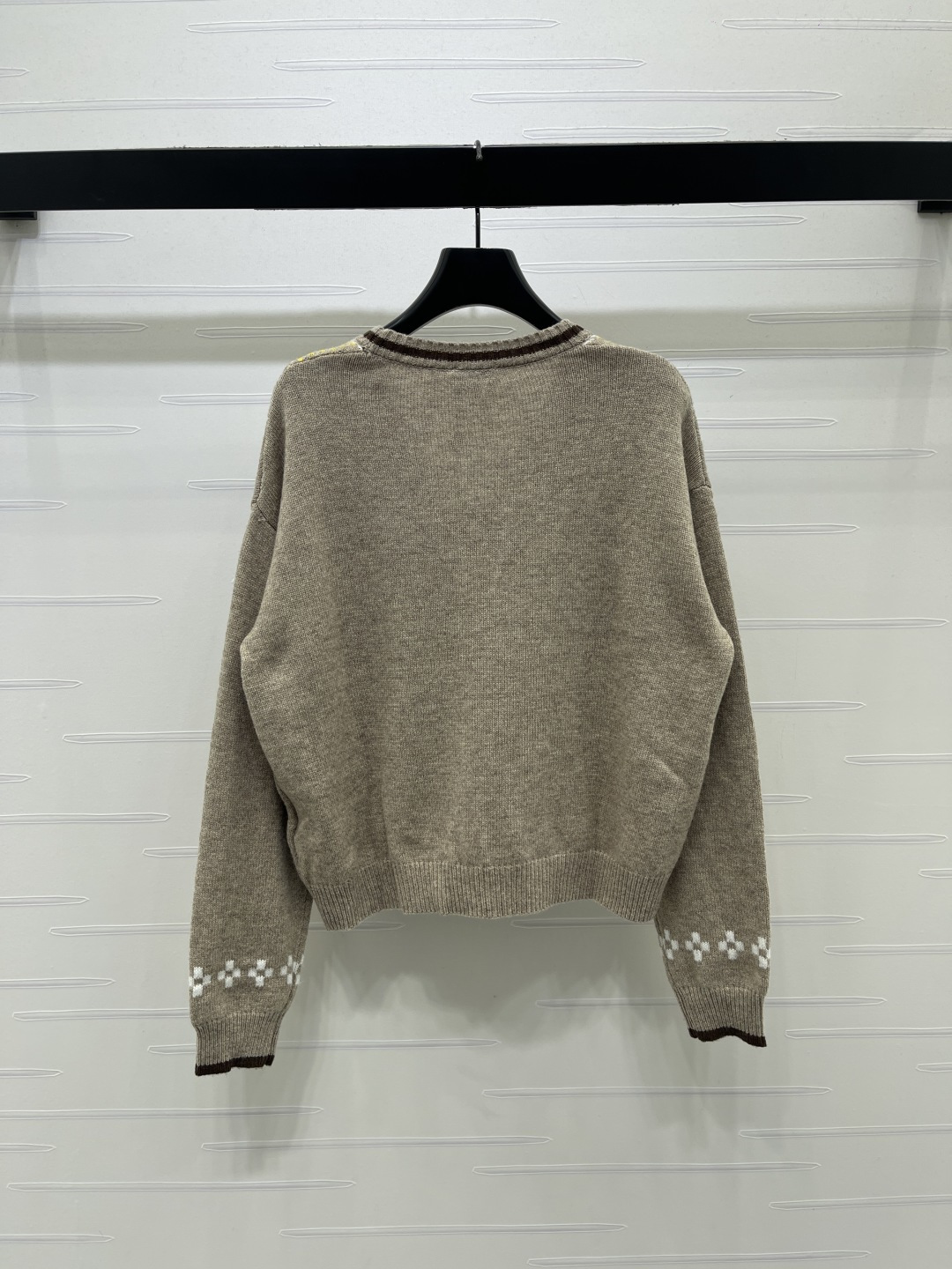 chanel logo argyle cable knit v neck cardigan