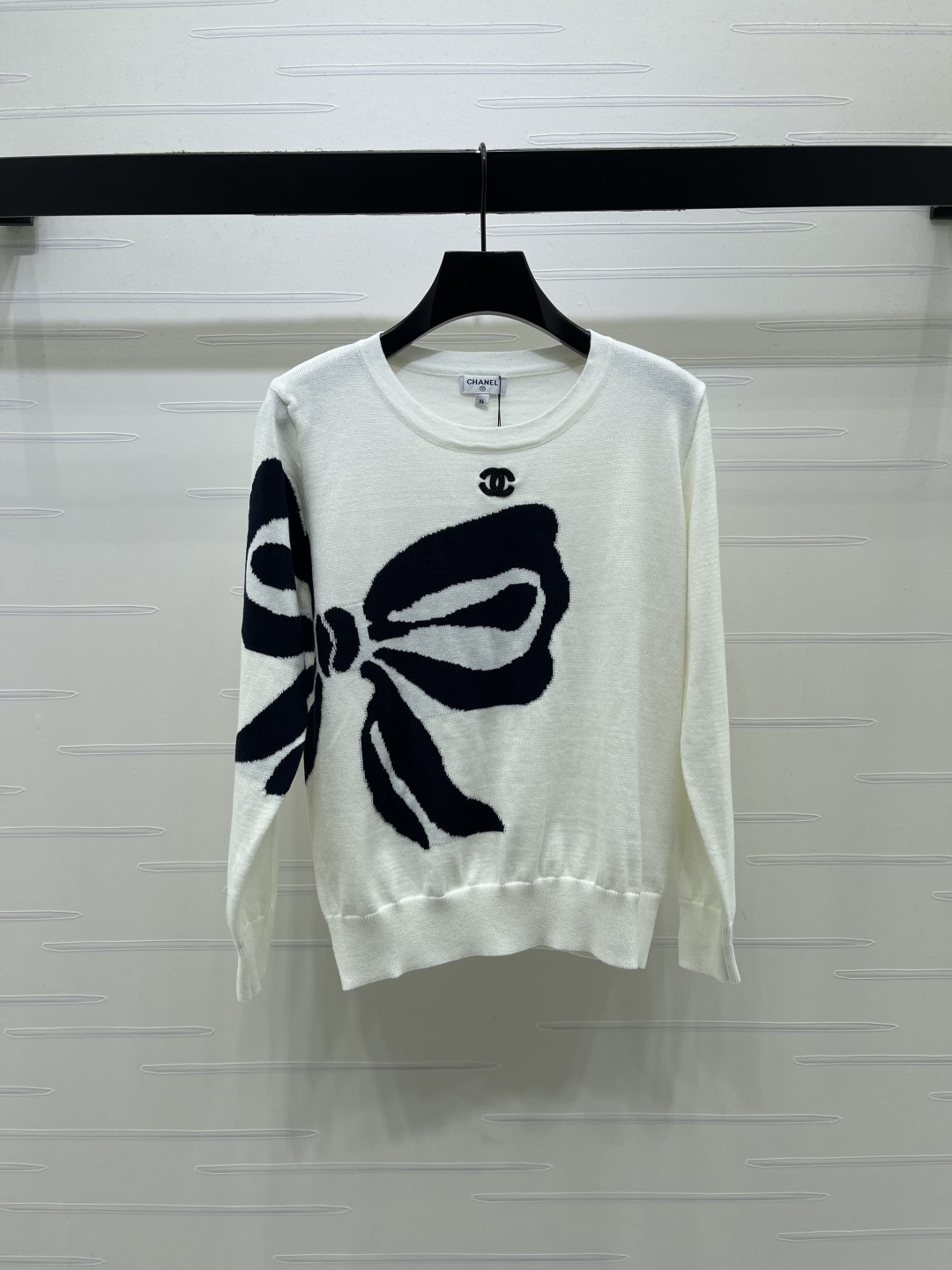 chanel oversized bow motif crew neck knit sweater