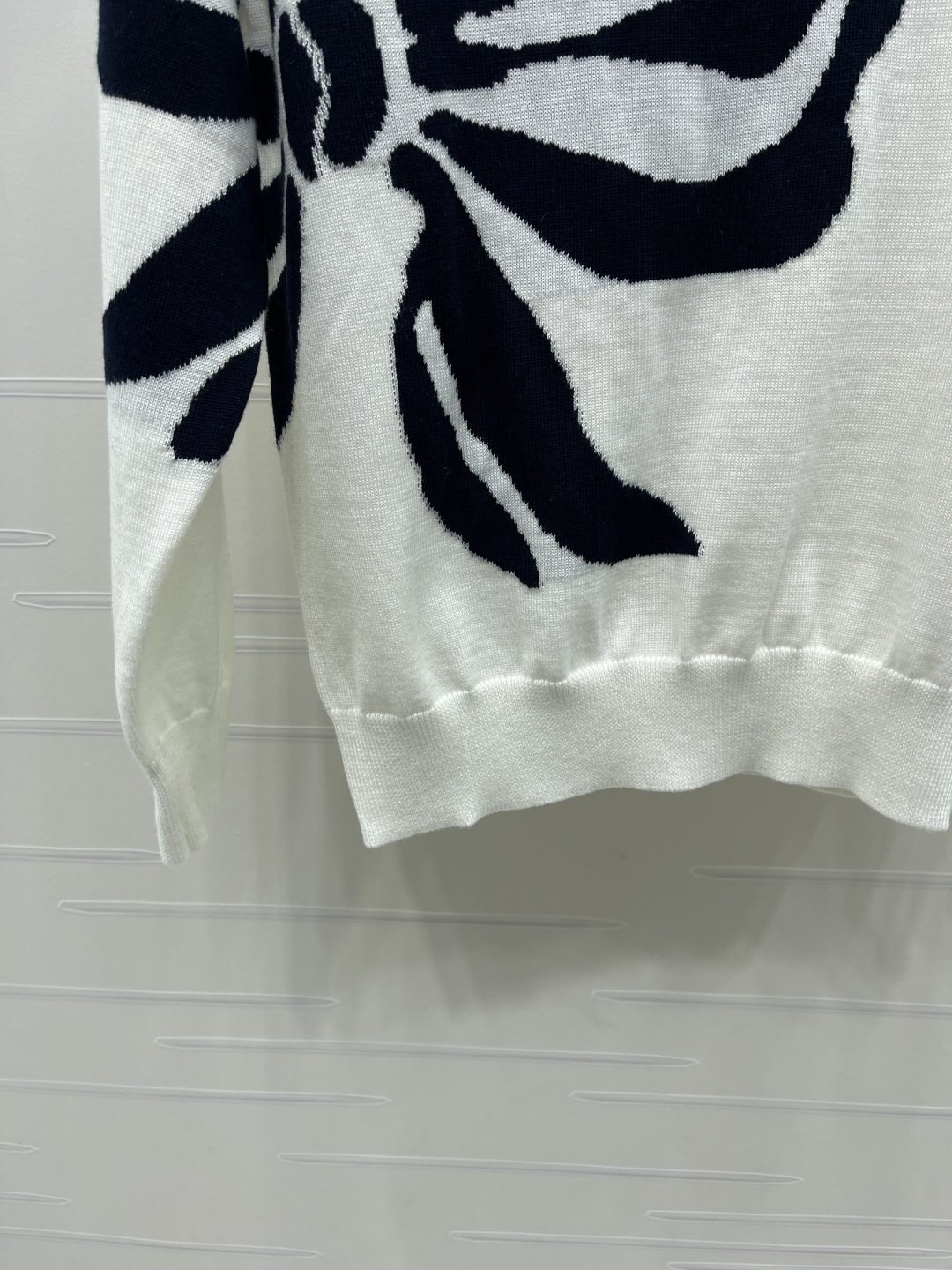 chanel oversized bow motif crew neck knit sweater