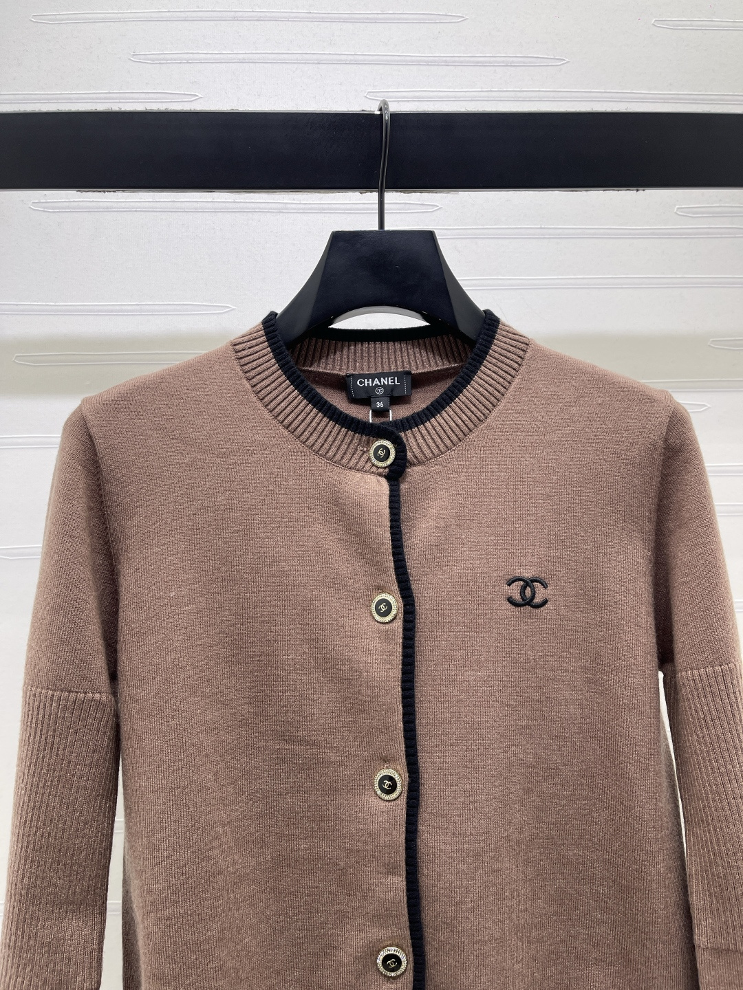 chanel logo contrast trim crew neck knit cardigan
