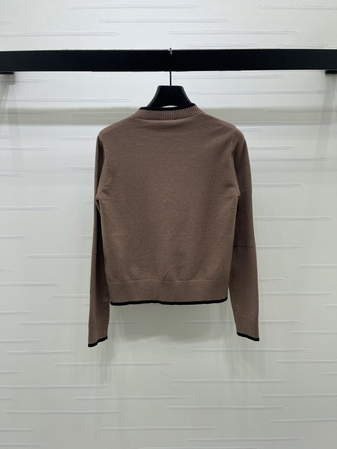 chanel logo contrast trim crew neck knit cardigan