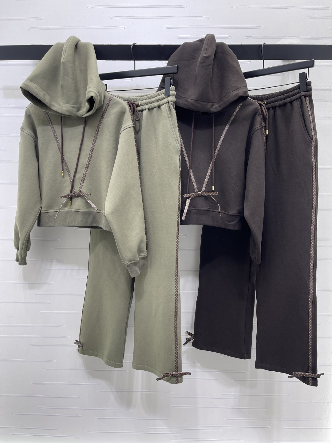 louis vuitton butterfly bow hoodie pants set