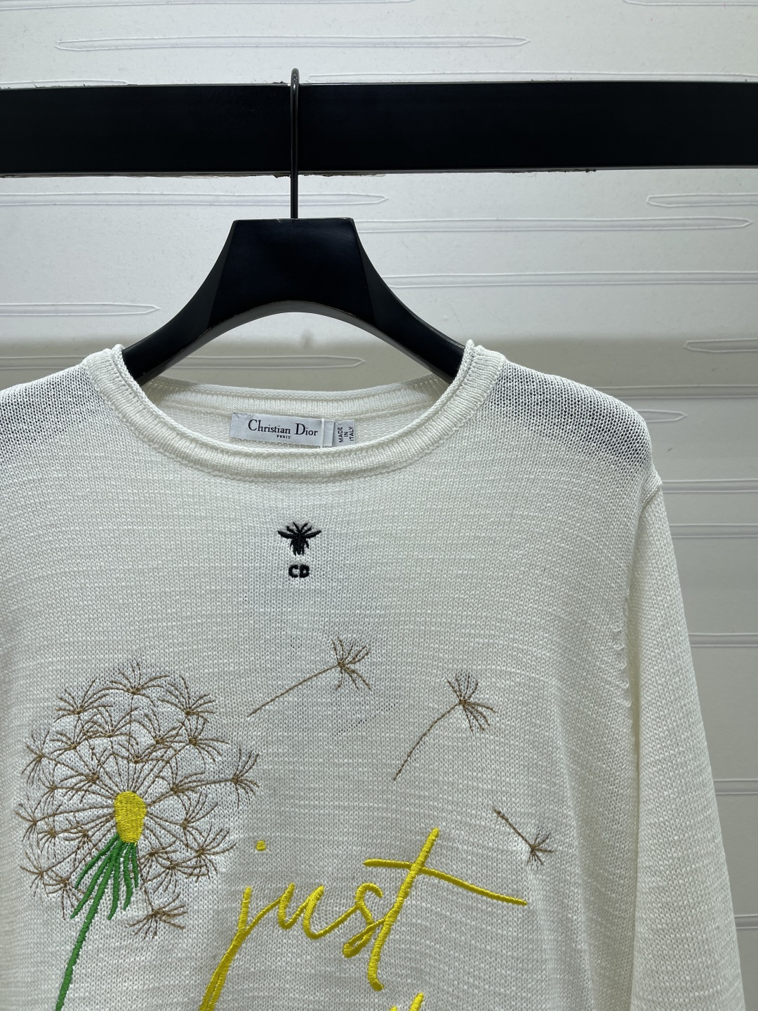 Floral Embroidered Cropped Sweater