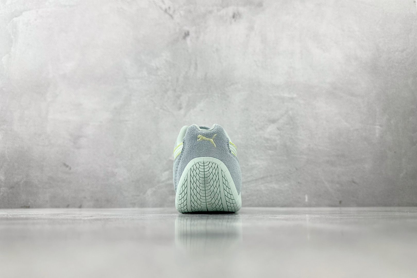 PM 
平台爆款 PUMA Speedcat Piping WMINS 灰蓝色

货号：-03
尺码：3