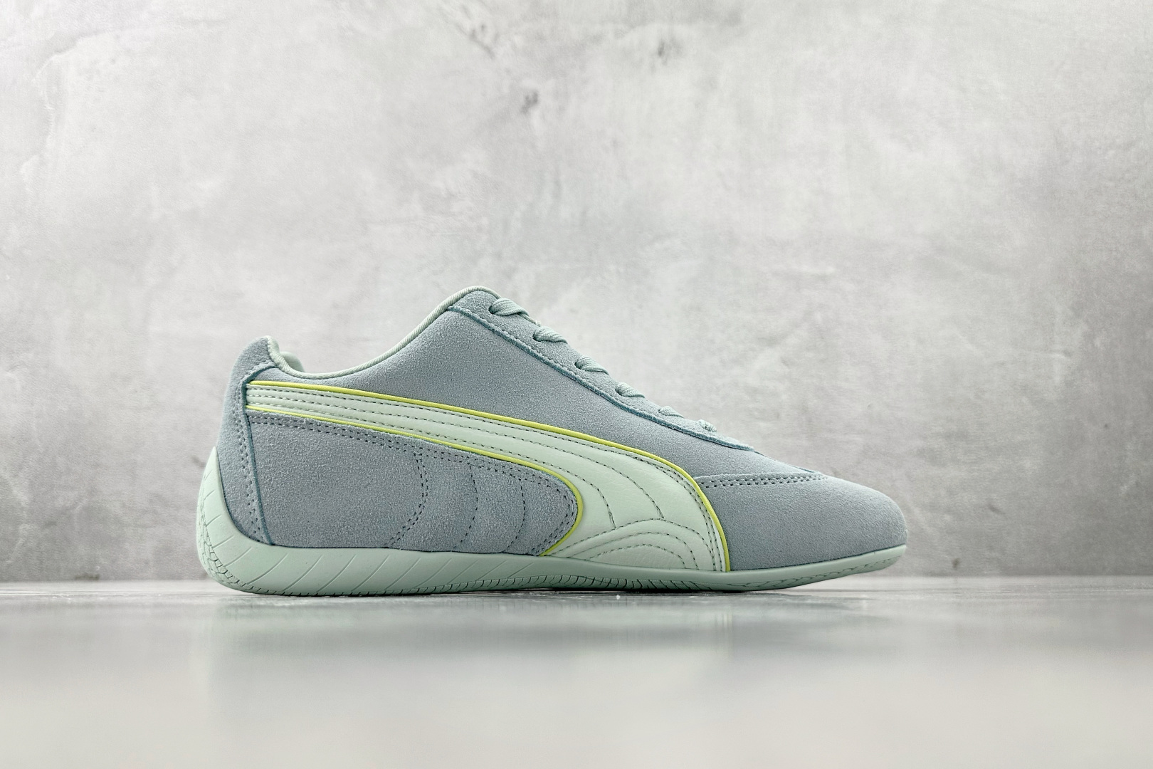 PM 
平台爆款 PUMA Speedcat Piping WMINS 灰蓝色

货号：-03
尺码：3