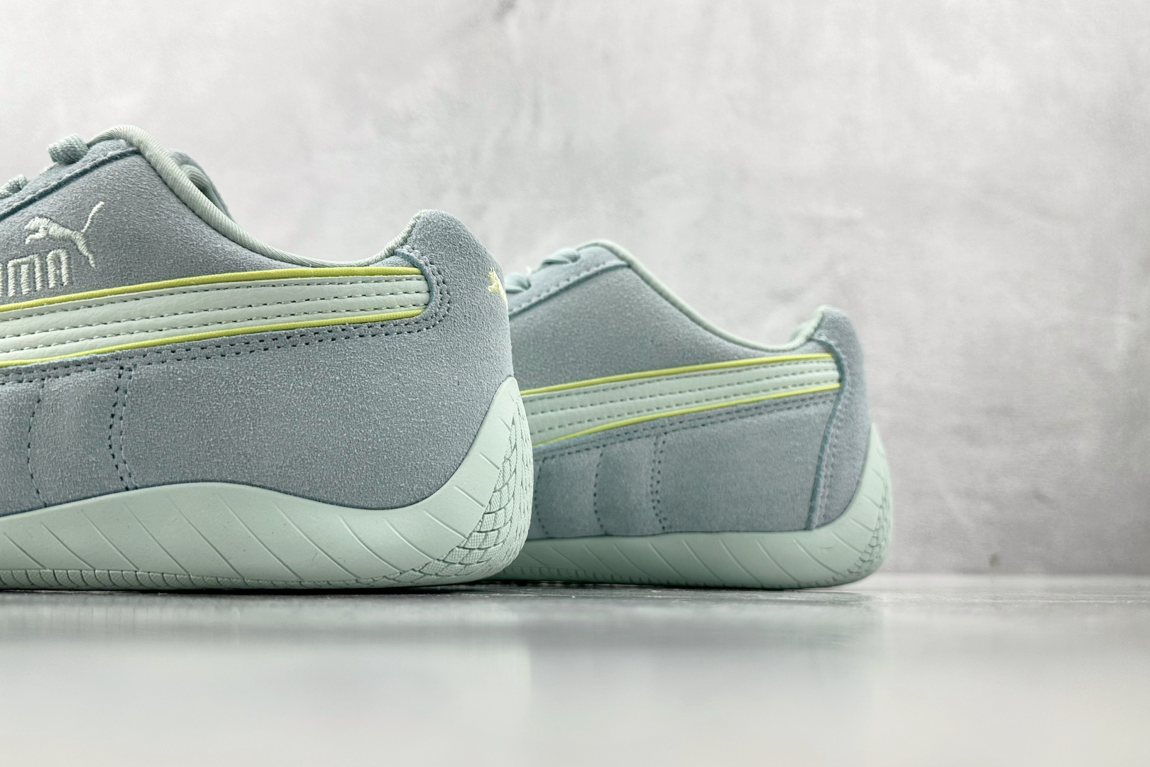 PM 
平台爆款 PUMA Speedcat Piping WMINS 灰蓝色

货号：-03
尺码：3