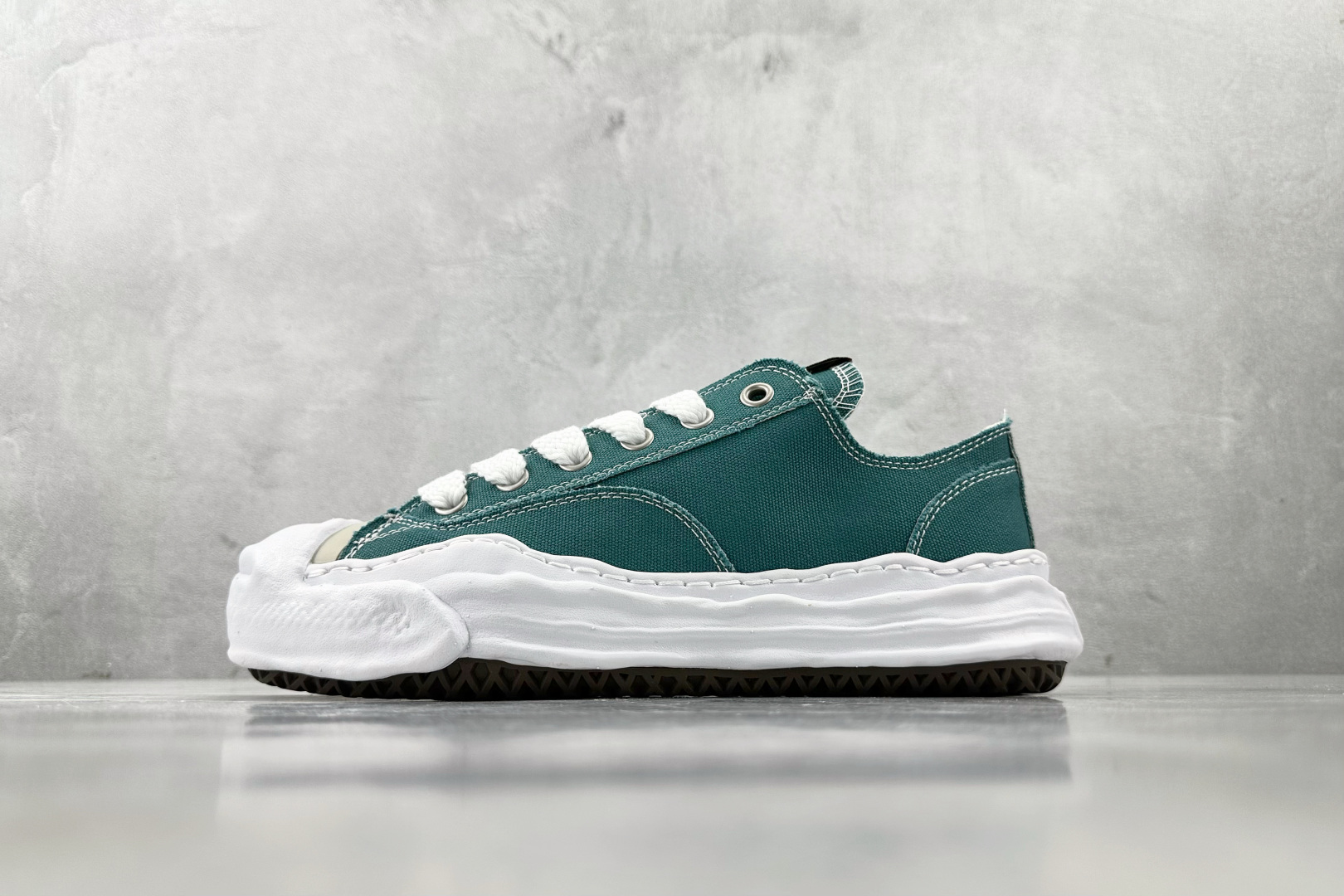 纯原 
MIHARA YASUHIRO三原康裕 Hank OG Sole 蓝色

货号：A05FW702