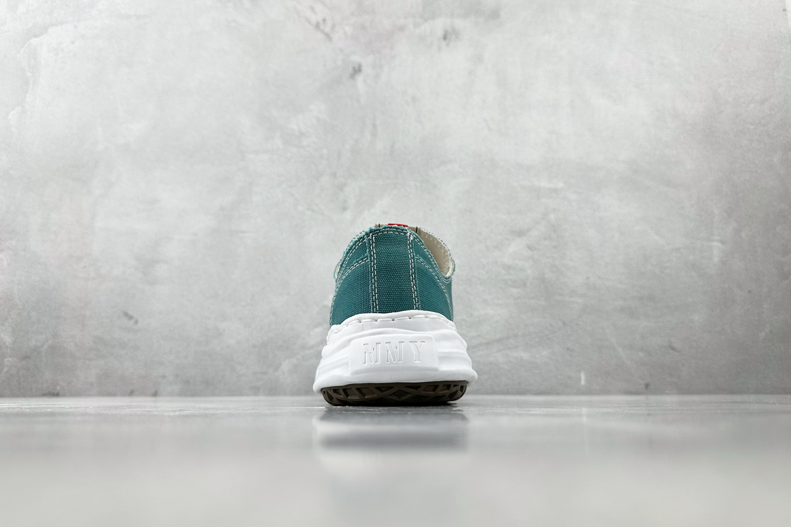 纯原 
MIHARA YASUHIRO三原康裕 Hank OG Sole 蓝色

货号：A05FW702