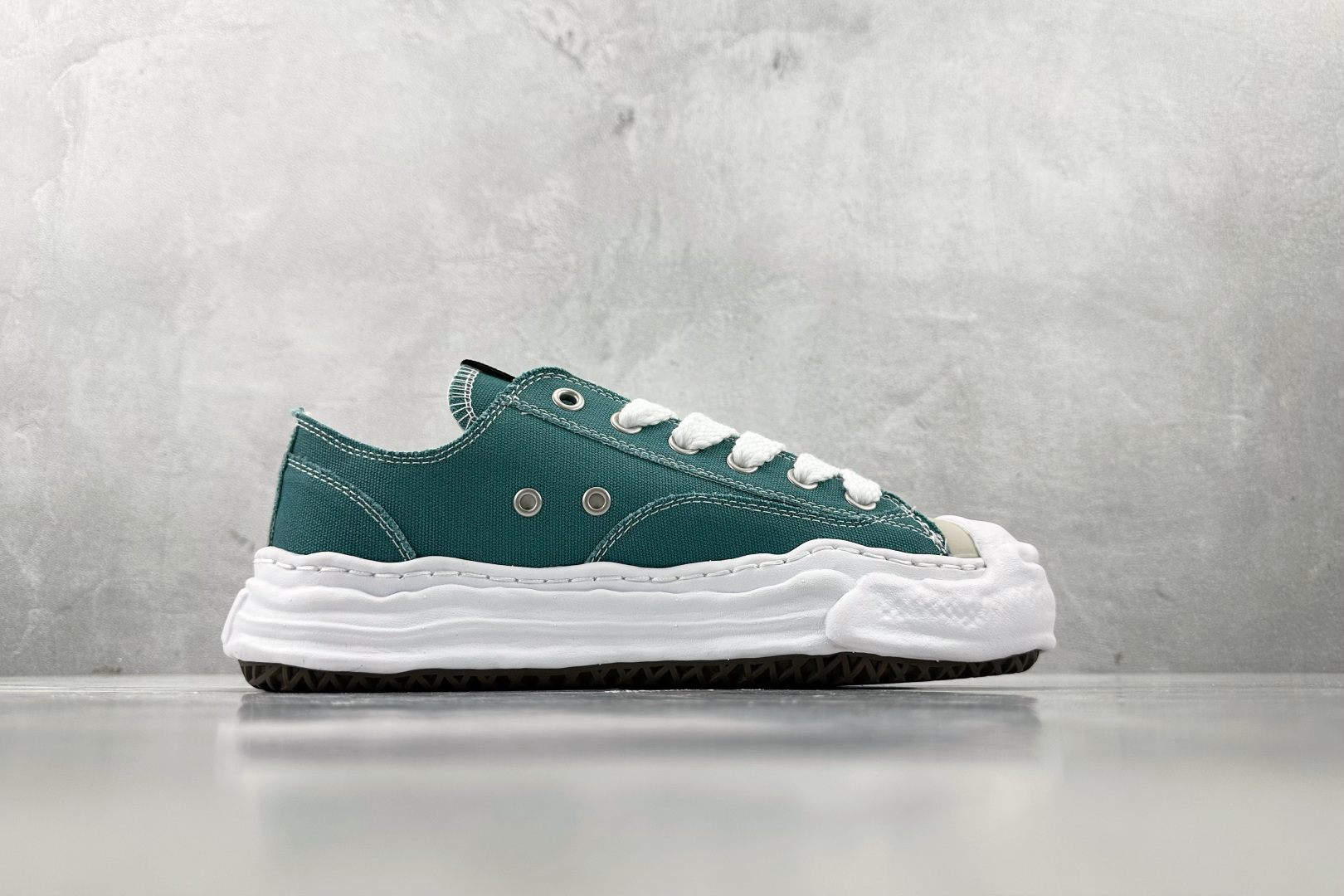 纯原 
MIHARA YASUHIRO三原康裕 Hank OG Sole 蓝色

货号：A05FW702