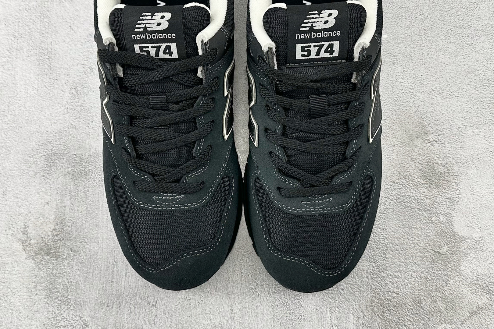 DT 
公司级 顶级纯原 niko and .. x New Balance NB 574 黑色

货号
