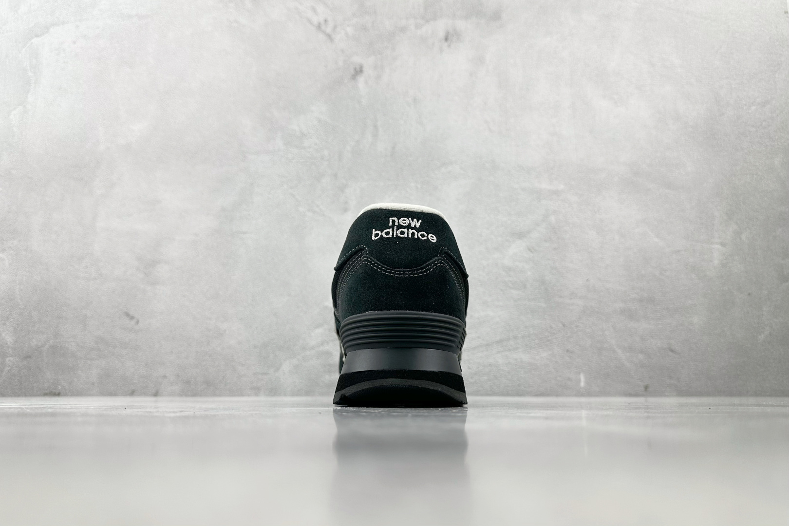 DT 
公司级 顶级纯原 niko and .. x New Balance NB 574 黑色

货号