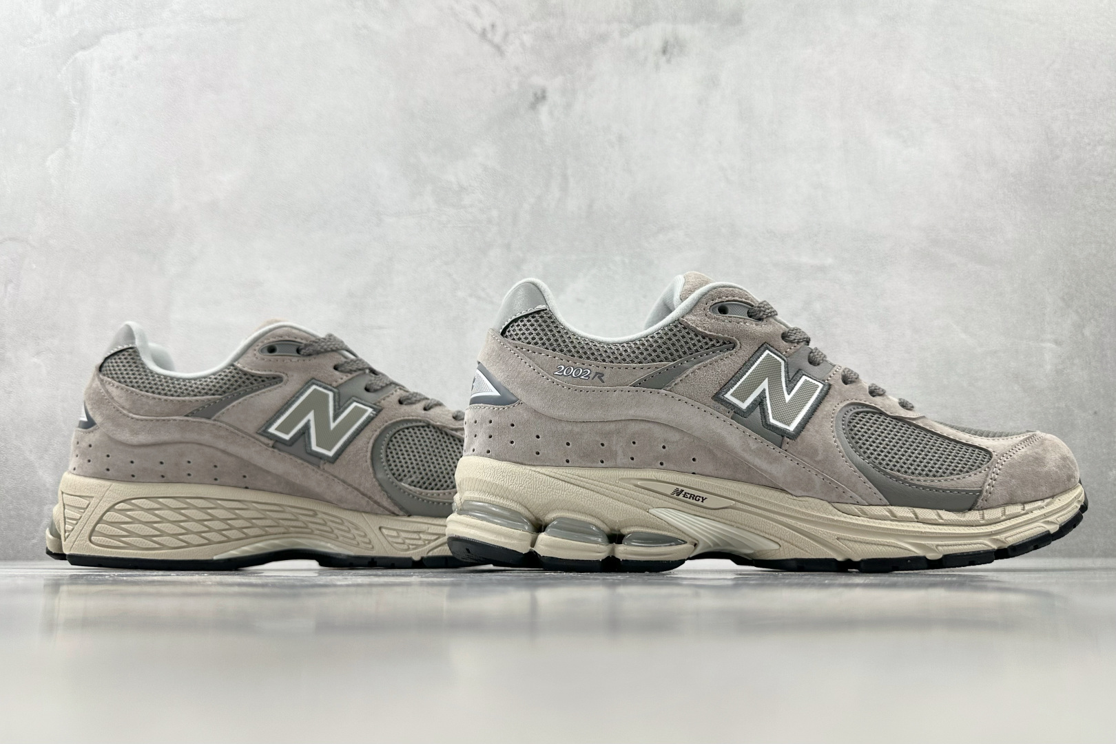 K13 版 
New Balance NB 2002R 元祖灰

货号：ML2002RC
尺码：36 3