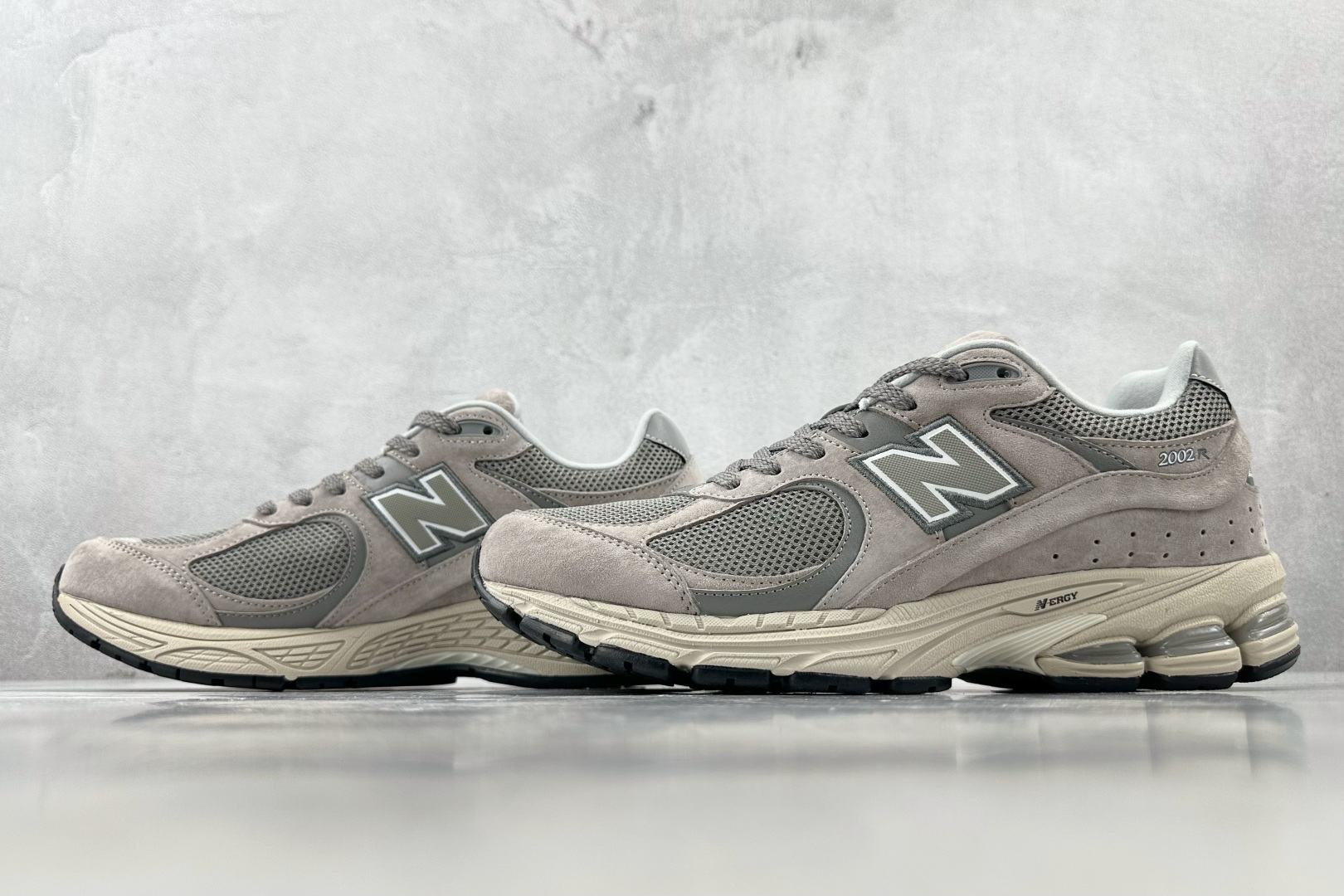 K13 版 
New Balance NB 2002R 元祖灰

货号：ML2002RC
尺码：36 3