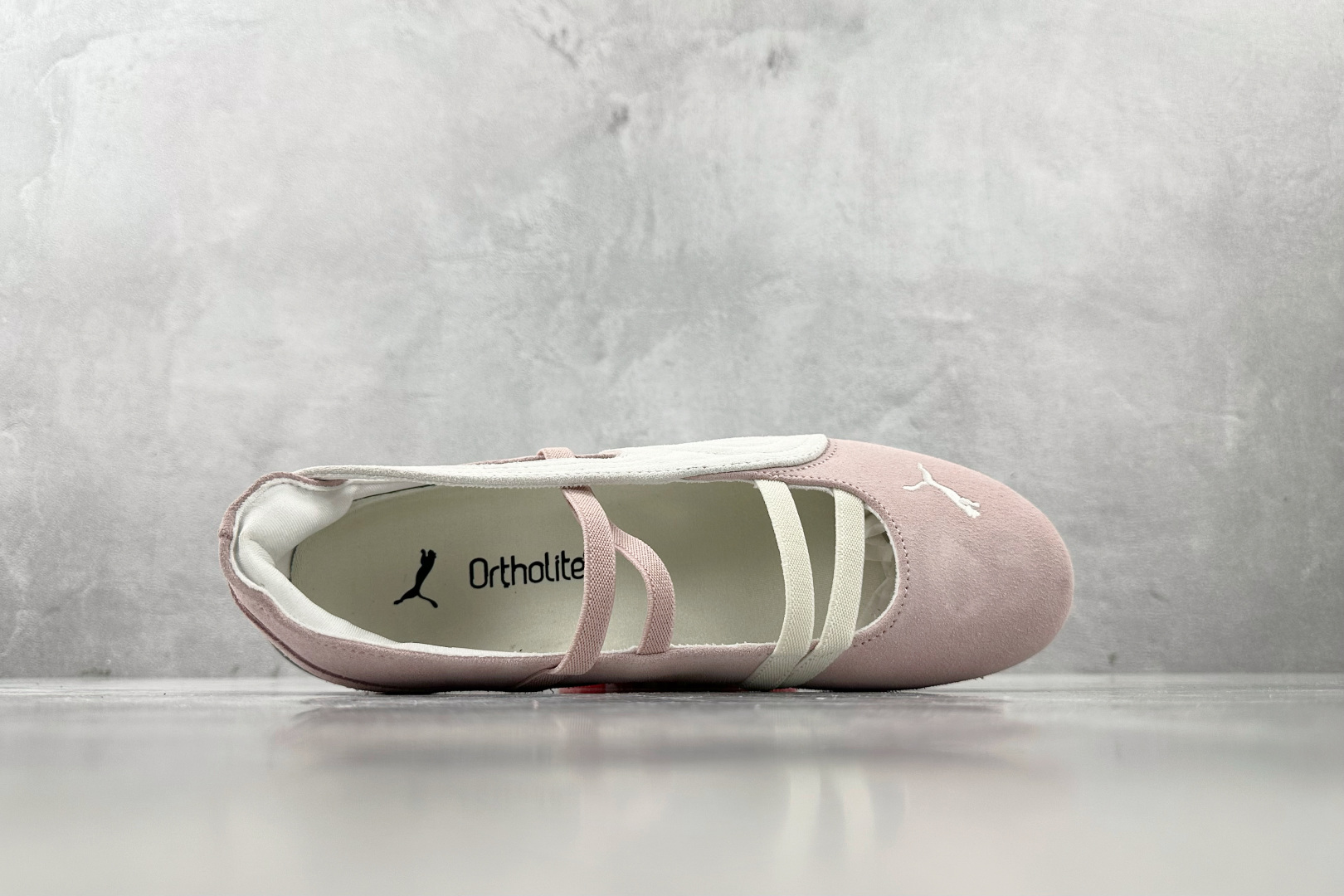 ZX 神版 
PUMA Speedcat Ballet 白粉色

货号：-01
尺码：36 36.5 3