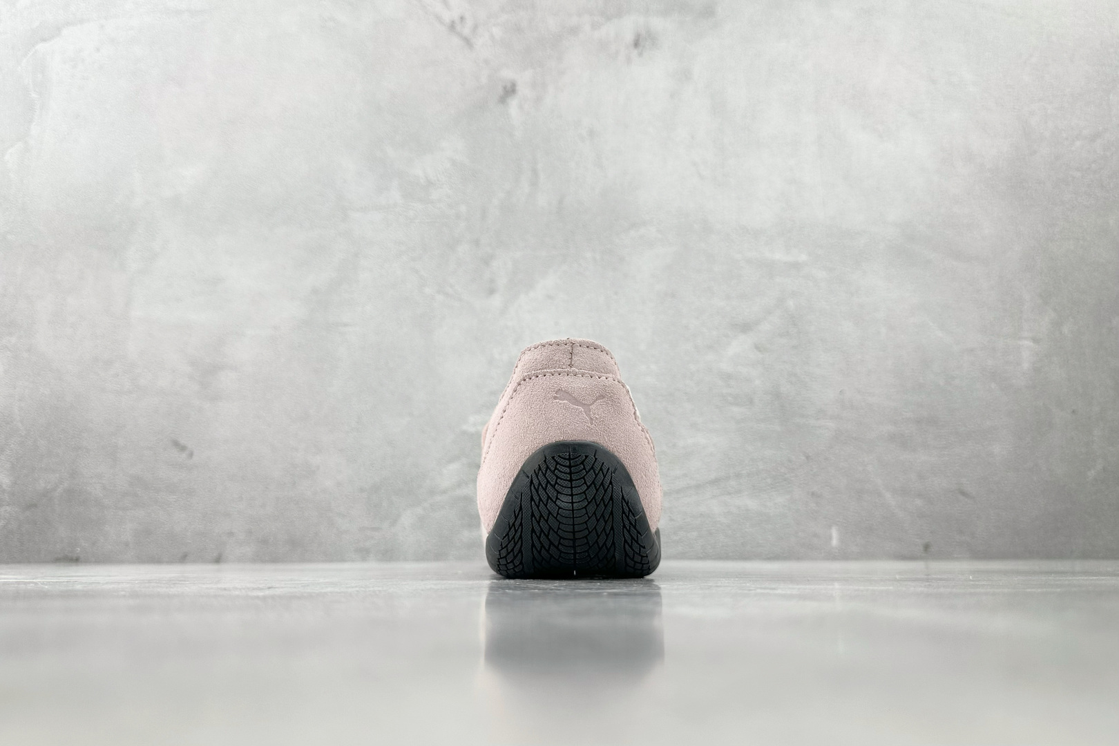 ZX 神版 
PUMA Speedcat Ballet 白粉色

货号：-01
尺码：36 36.5 3