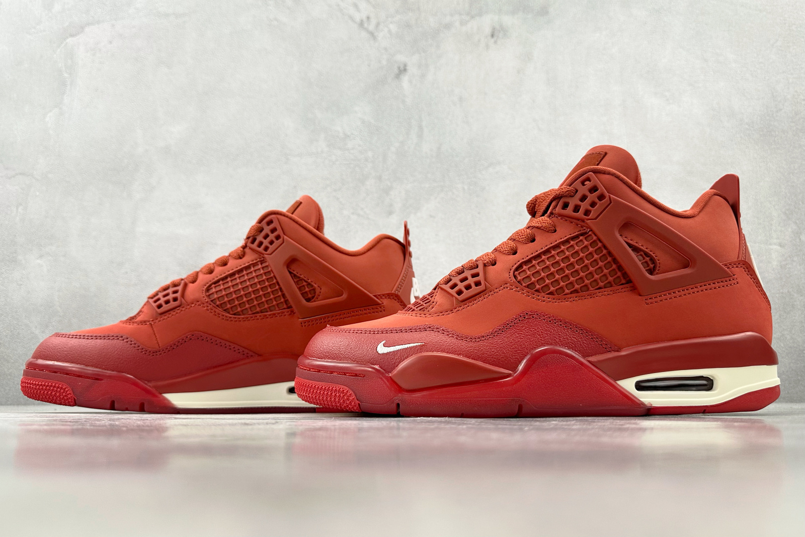 330 外贸批次  Nigel Sylvester x Jordan Air Jordan 4 OG ”Brick by Brick”BIKE 红砖  HF4340-800
