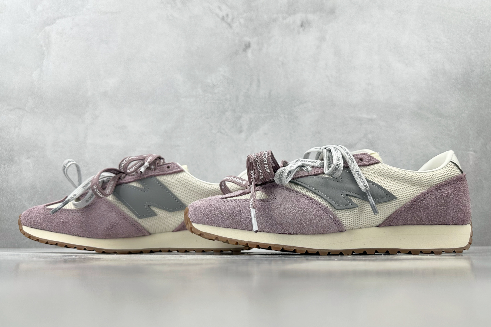 绿X/M 
纯原 New Balance NB 471 米紫

货号：U471AL
尺码：35 36 3