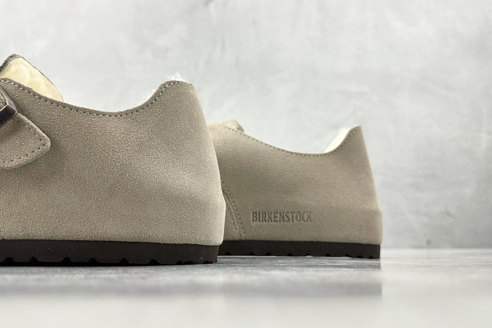 莞产 
Birkenstock London系列 灰褐色

货号：
尺码：35 36 36.5 37 3