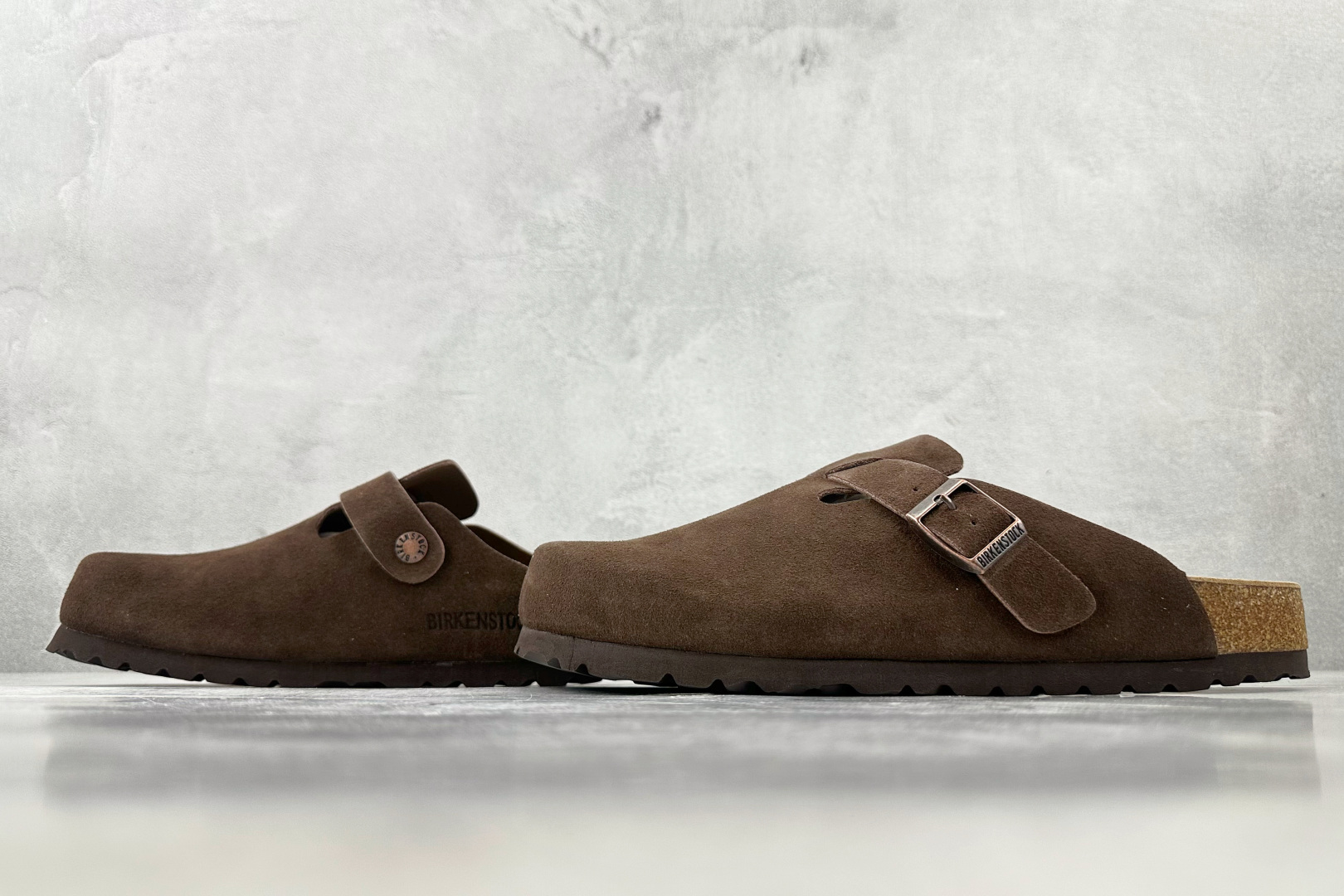 莞产 
Birkenstock 褐色

货号：
尺码：35 36 36.5 37 38.5 39 40 