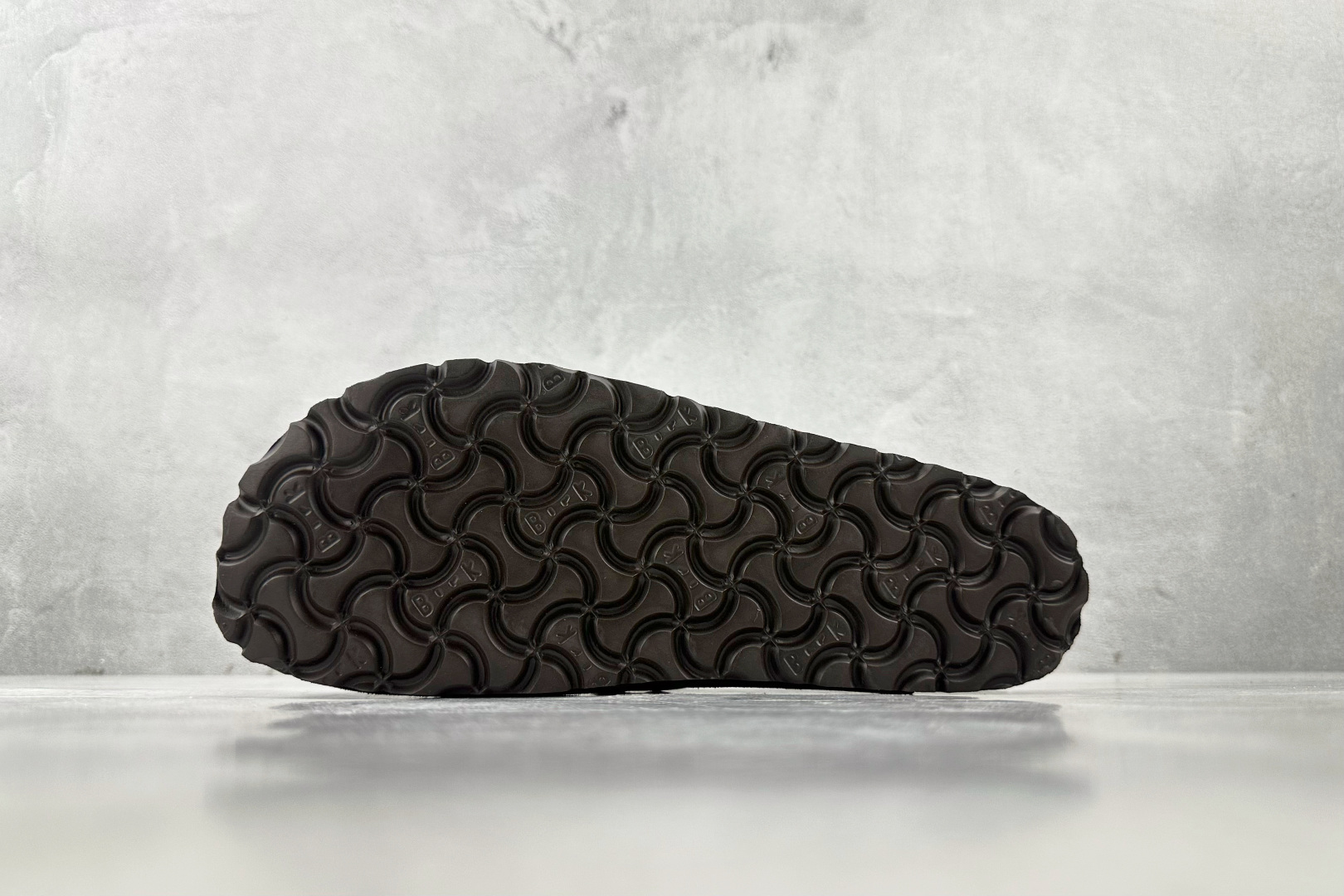 莞产 
Birkenstock 褐色

货号：
尺码：35 36 36.5 37 38.5 39 40 