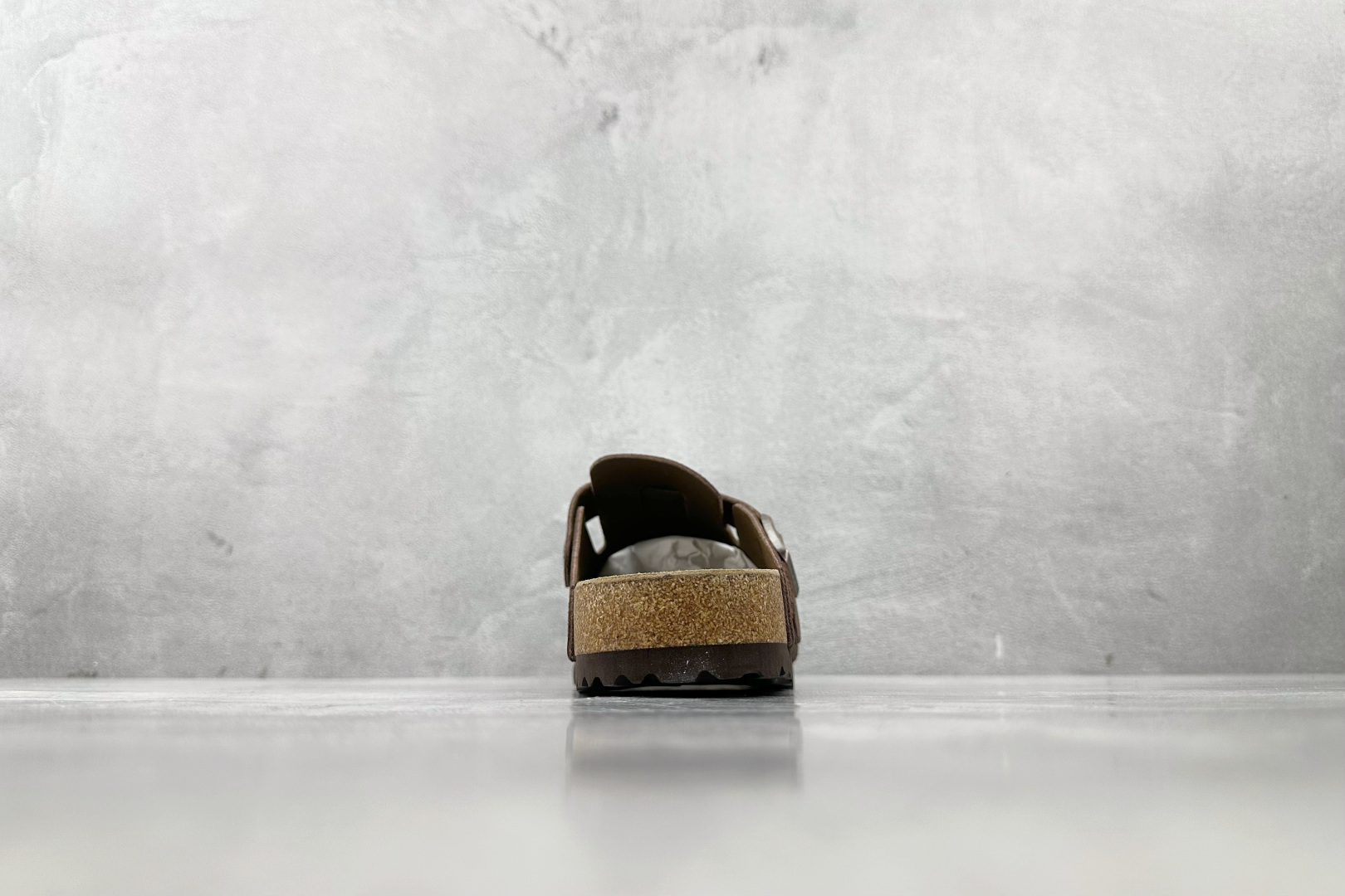 莞产 
Birkenstock 褐色

货号：
尺码：35 36 36.5 37 38.5 39 40 