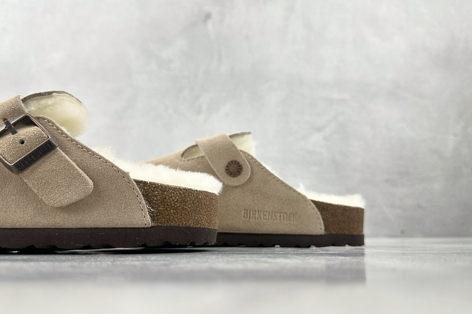 莞产 
Birkenstock 沙色

货号：
尺码：35 36 36.5 37 38.5 39 40
