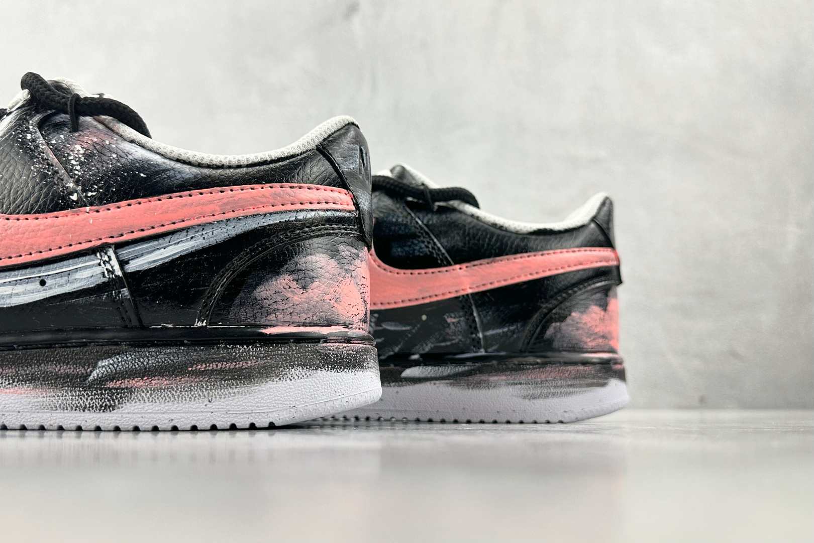 定制版  
【定制球鞋】Nike Court Vision 制造病变 黑粉

货号：DH2987-101