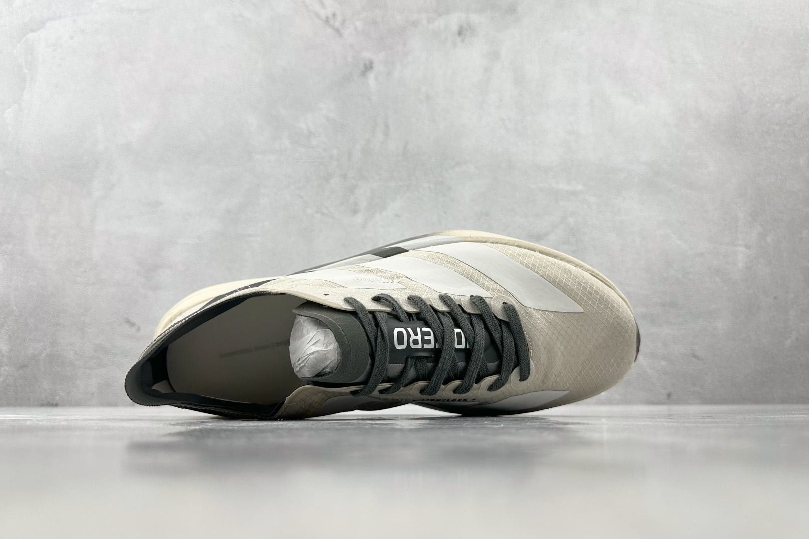 BS 
纯原  Y-3 adidas Adizero Adios Pro 4 灰色

货号：JS3154