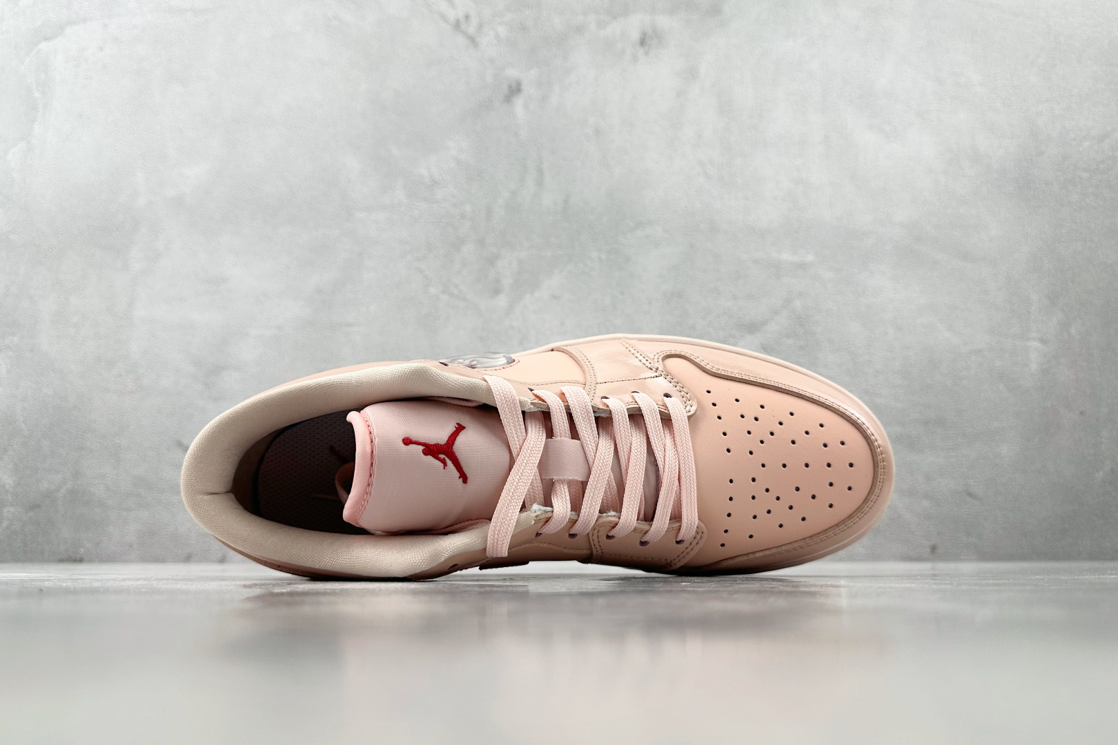 XC 
Jordan Air Jordan 1 Low “Valentine's Day”情人节限定 粉