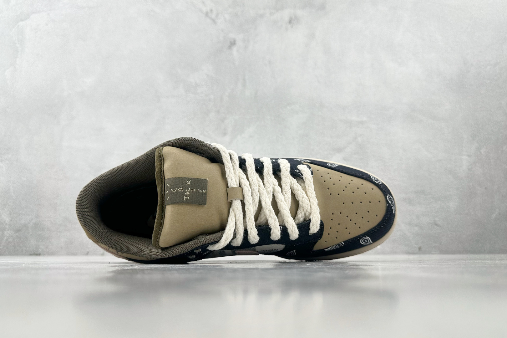 KW神版 
口碑神作 Travis Scott x Nike Dunk SB Jackboys腰果花印花