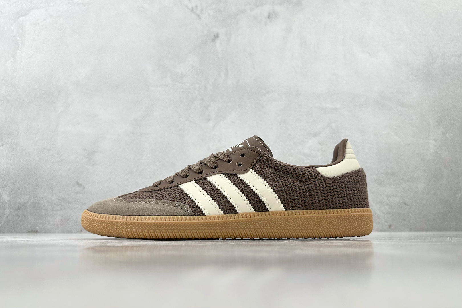 R 版 
出口订单  adidas originals SAMBA OG 棕色

货号：JI3184
尺