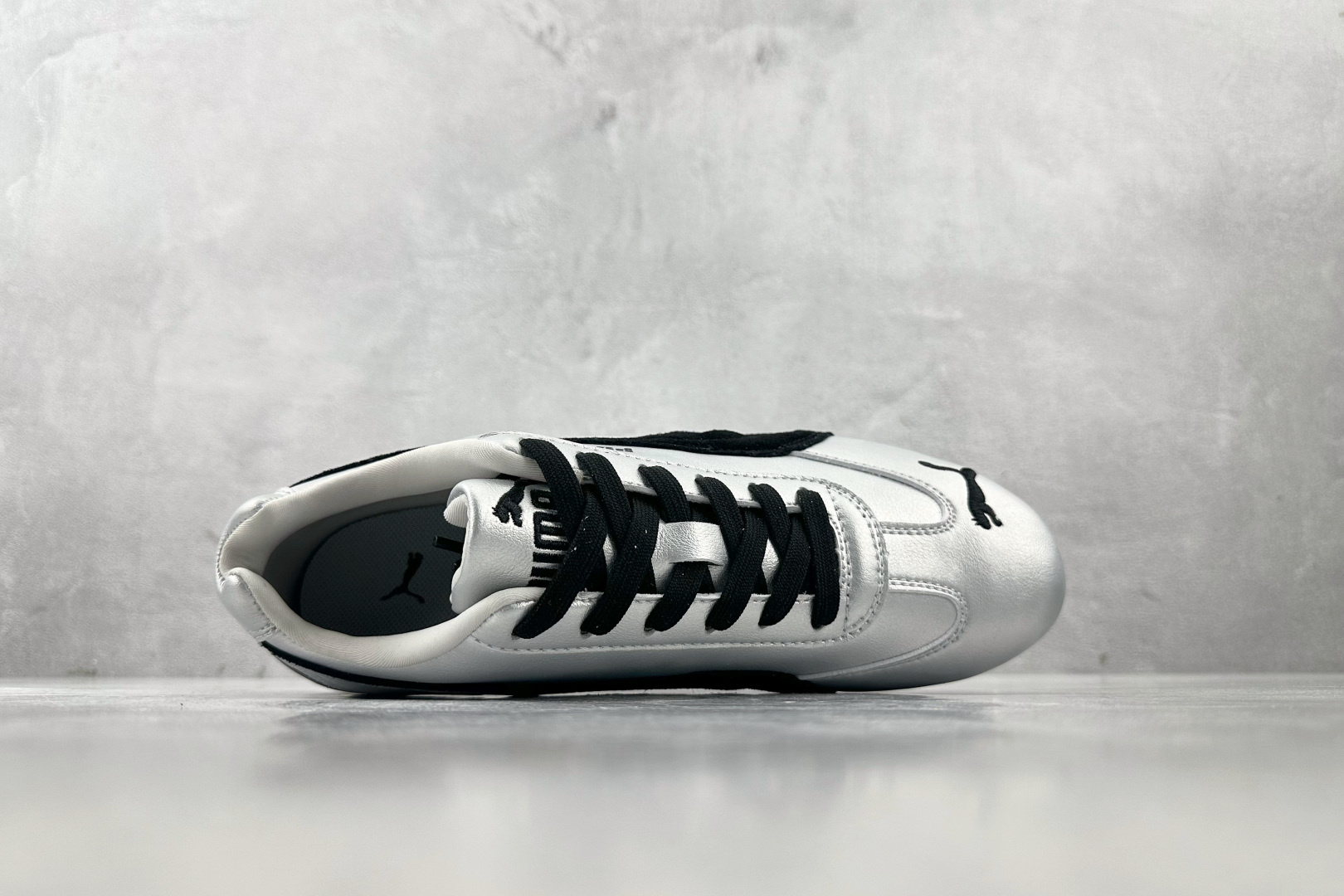 PM 
平台爆款 PUMA Speedcat SD BILLYS黑银色

货号：-01
尺码：35.5 