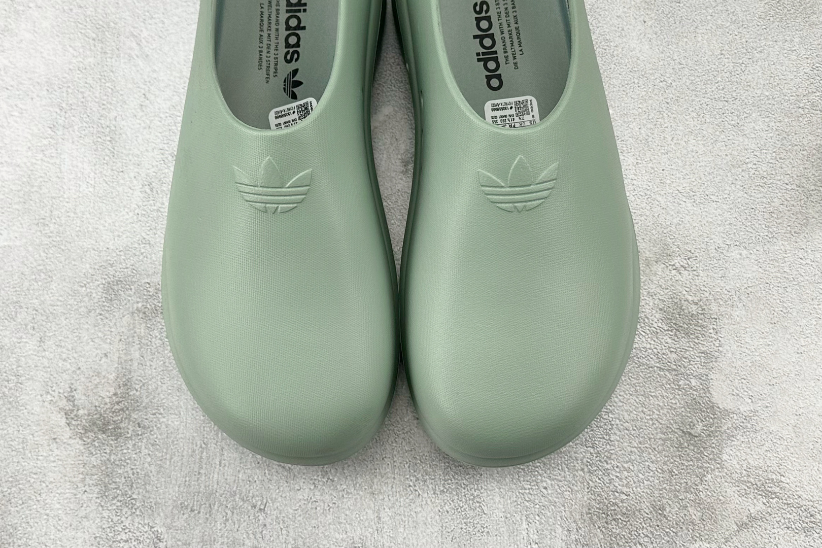CD 
adidas originals AdiFOM Stan Smith Mule 绿色

货号：I