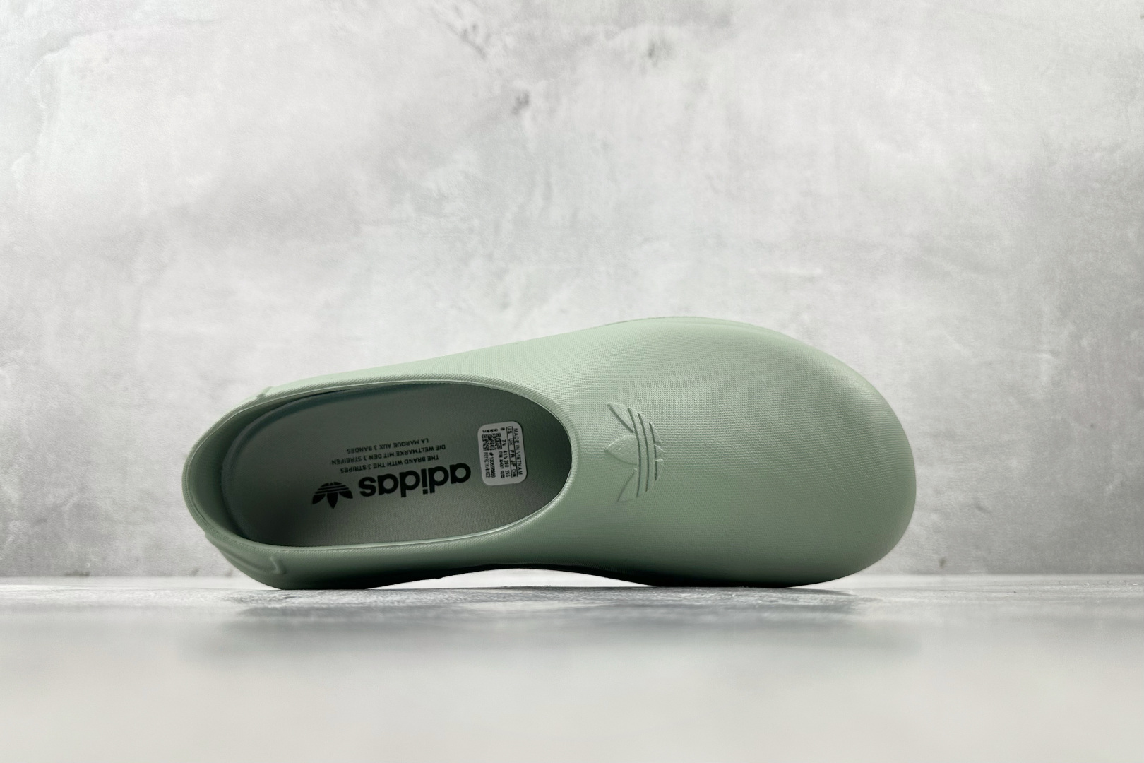 CD 
adidas originals AdiFOM Stan Smith Mule 绿色

货号：I